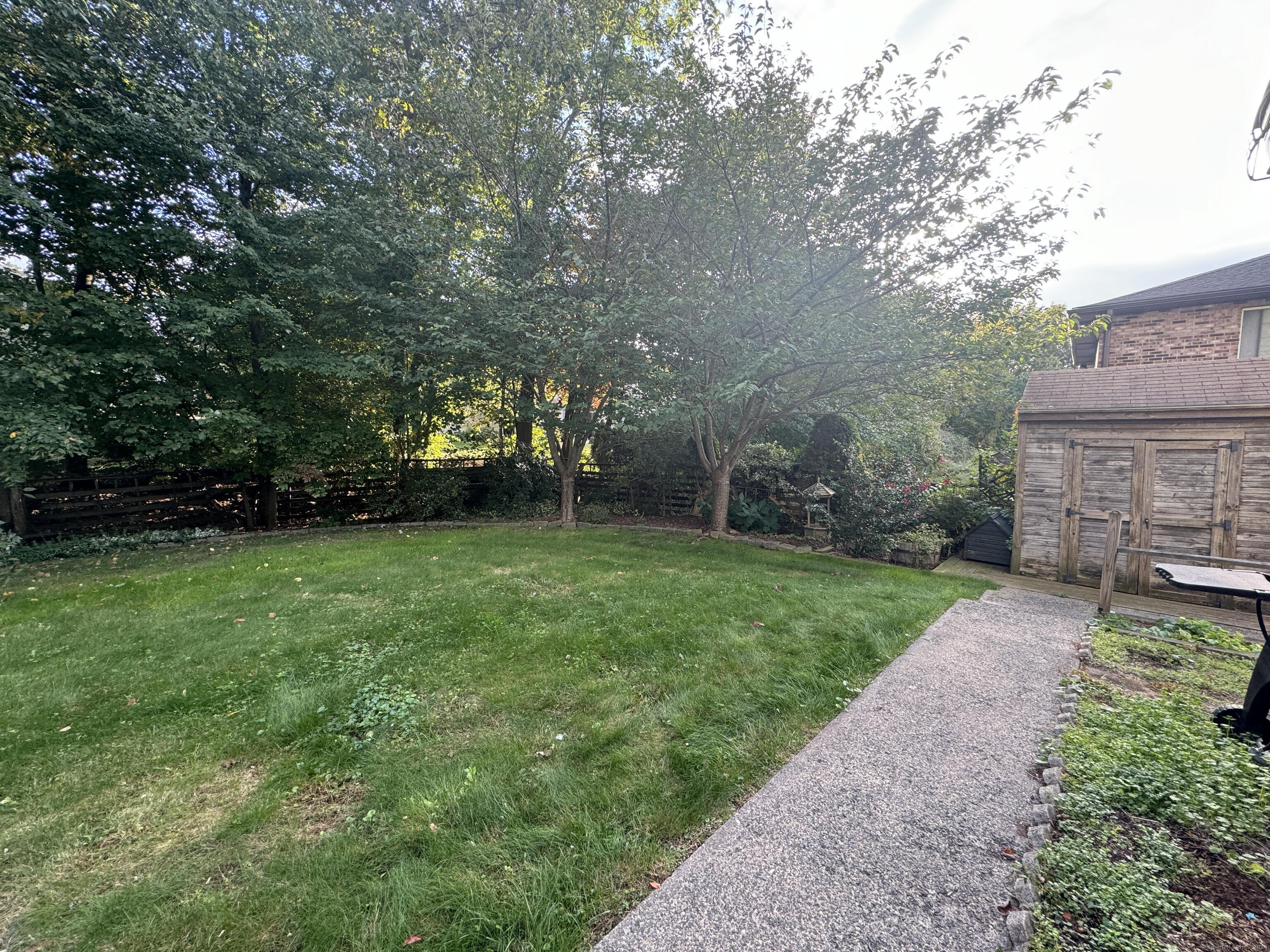 1400 Meriden Road Apt 6-1
