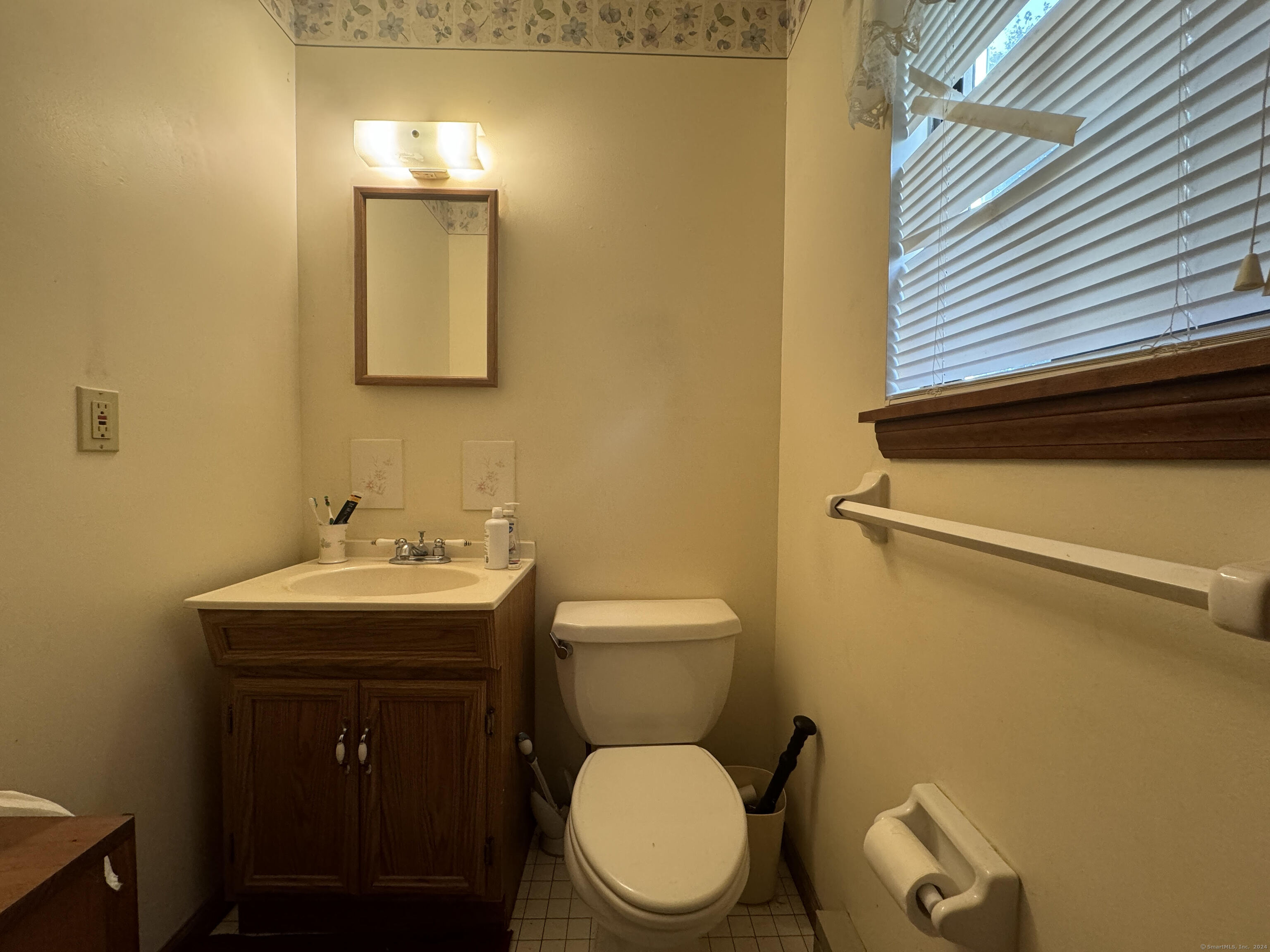 1400 Meriden Road Apt 6-1