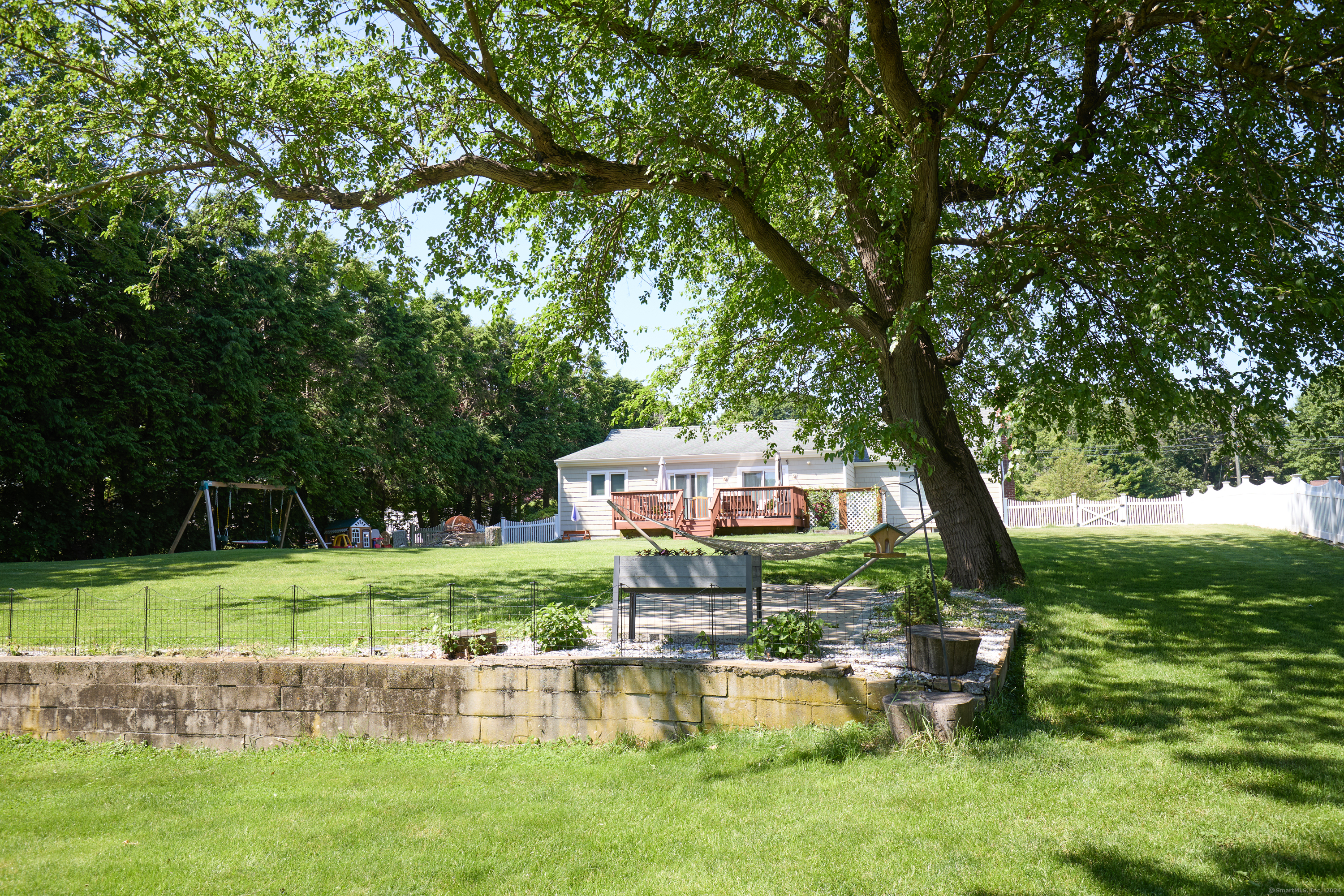 5 Stonybrook Road