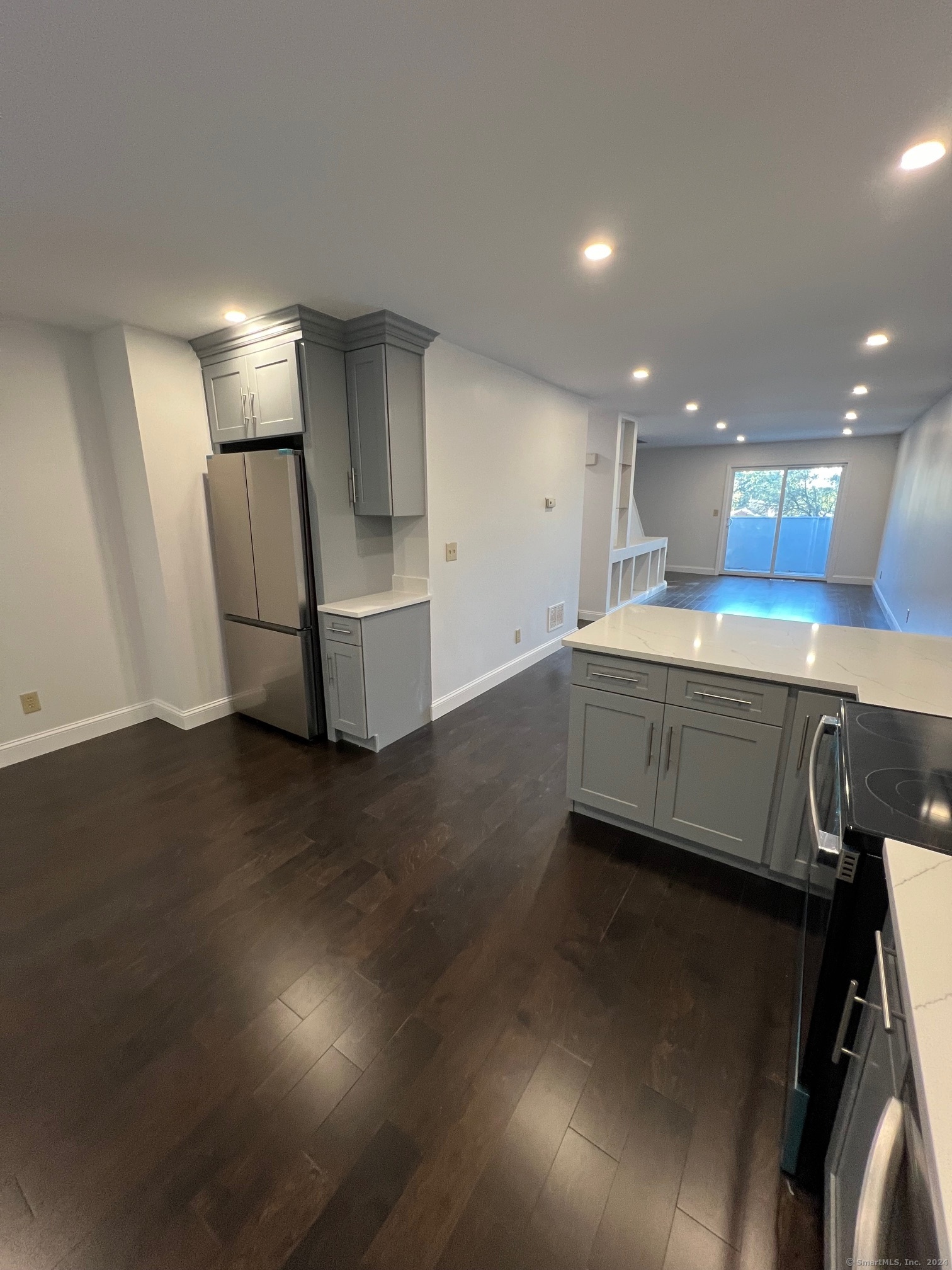769 Sylvan Avenue APT 15