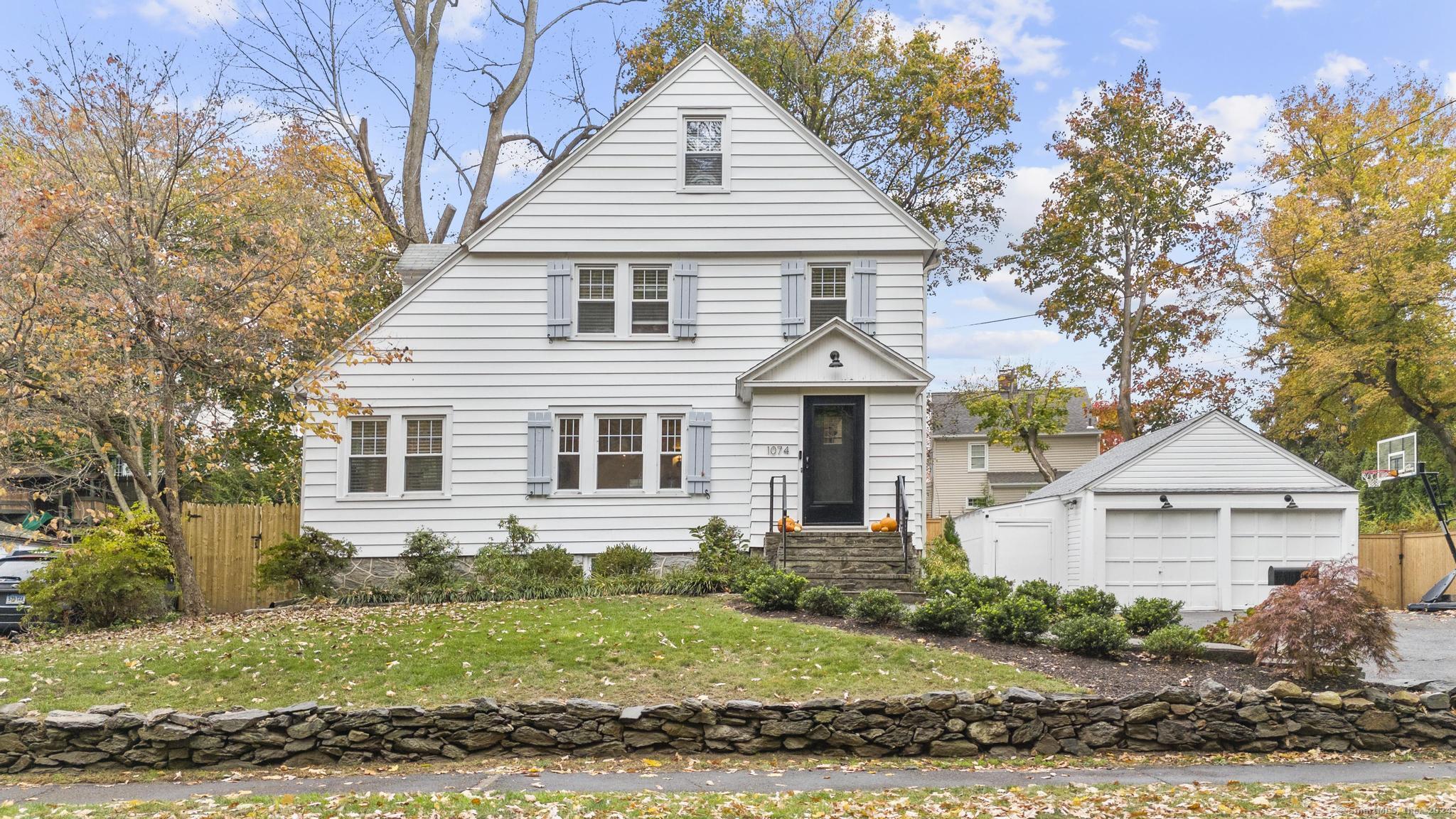 1074 Valley Road