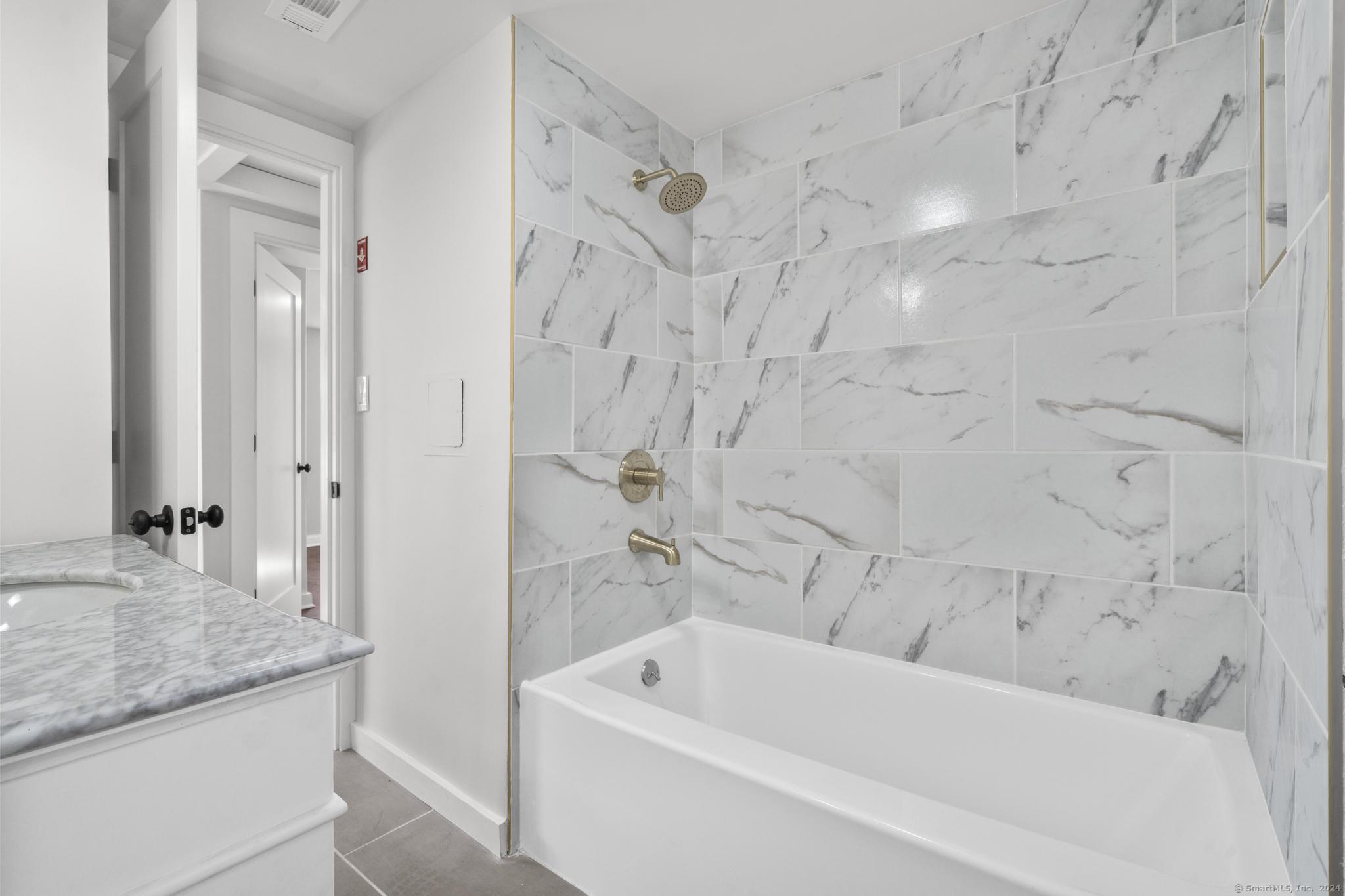 25 Whippoorwill Road
