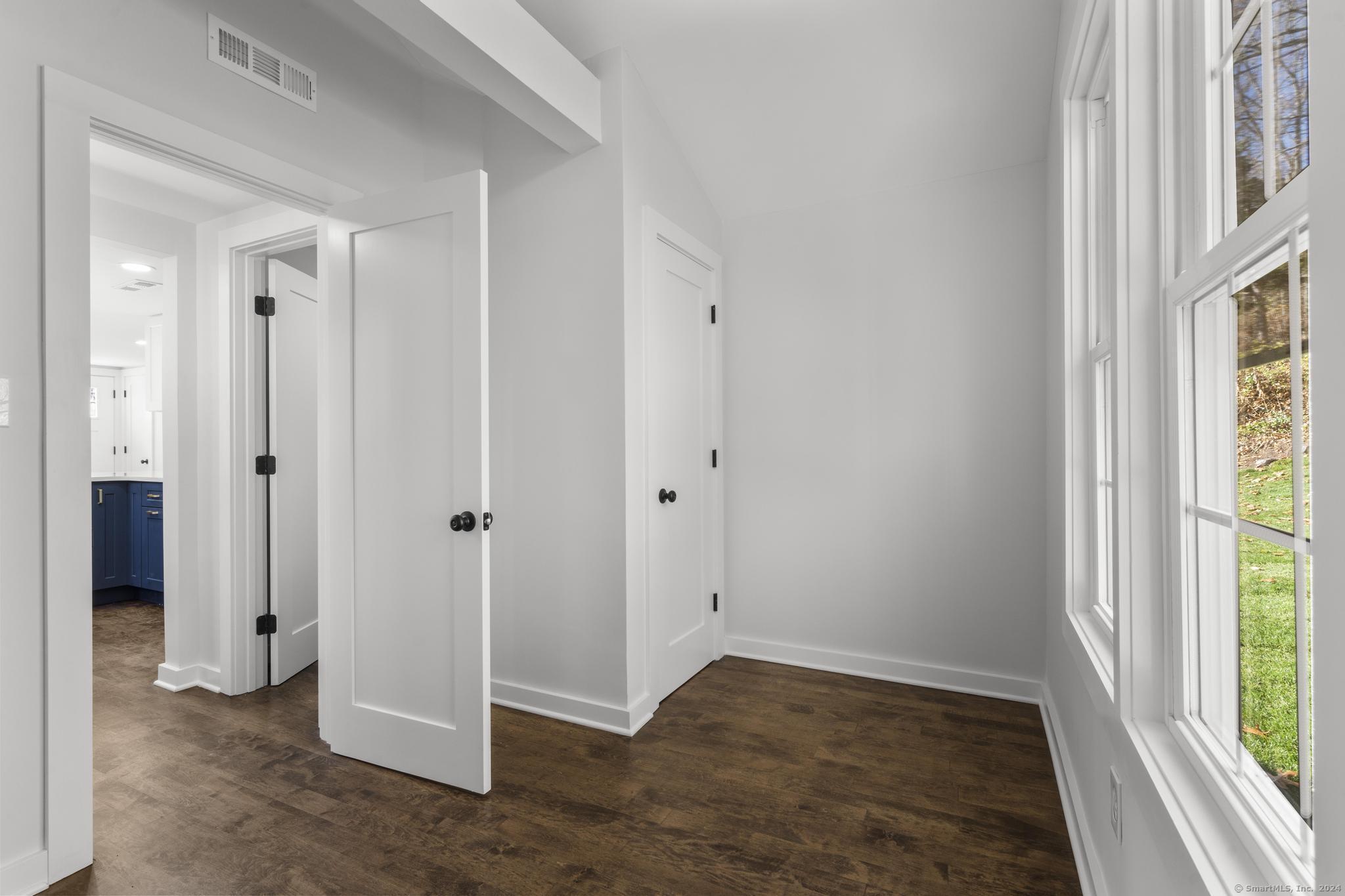 25 Whippoorwill Road