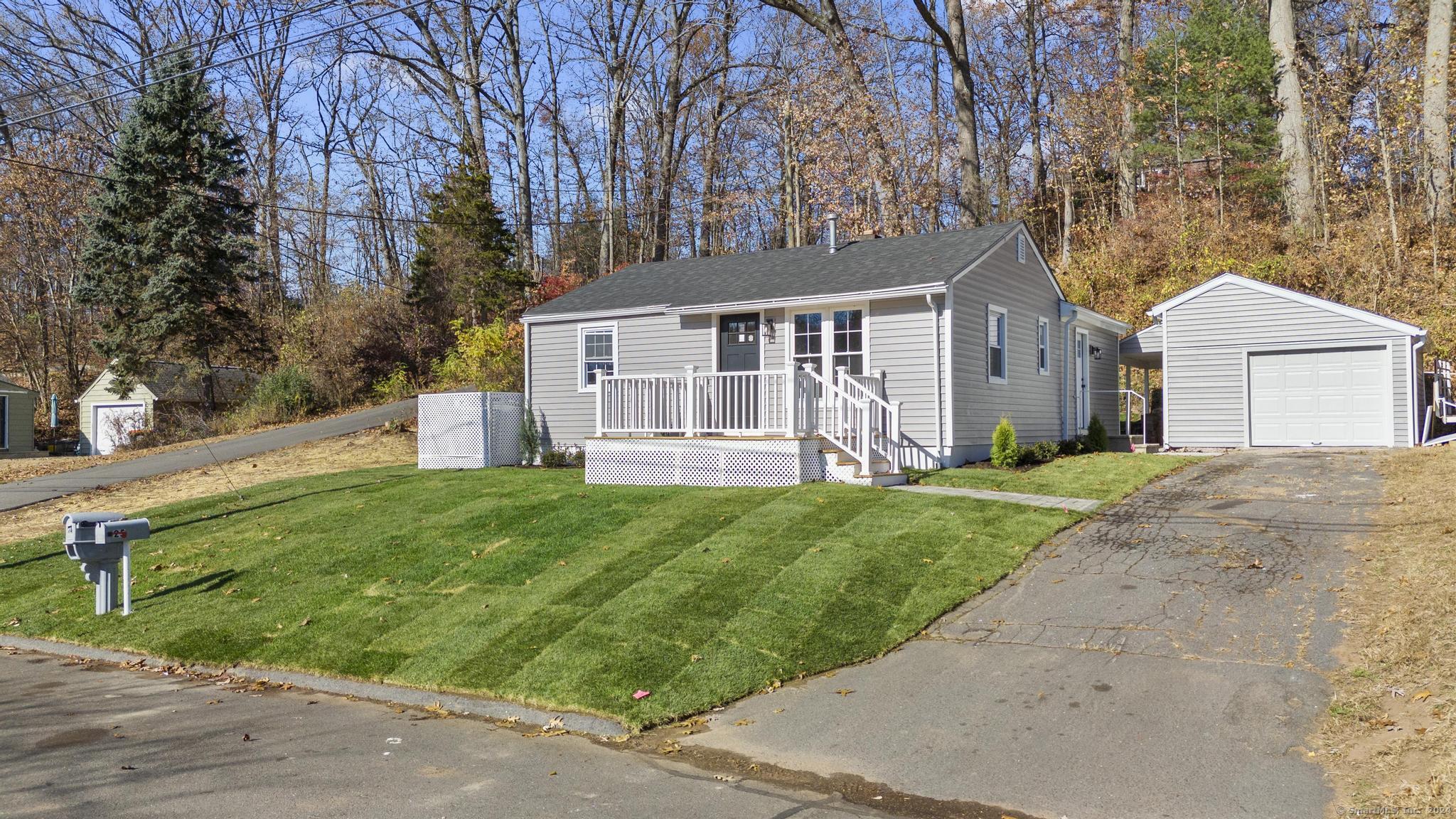 25 Whippoorwill Road