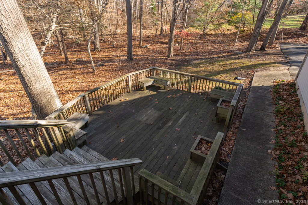55 Crabapple Lane