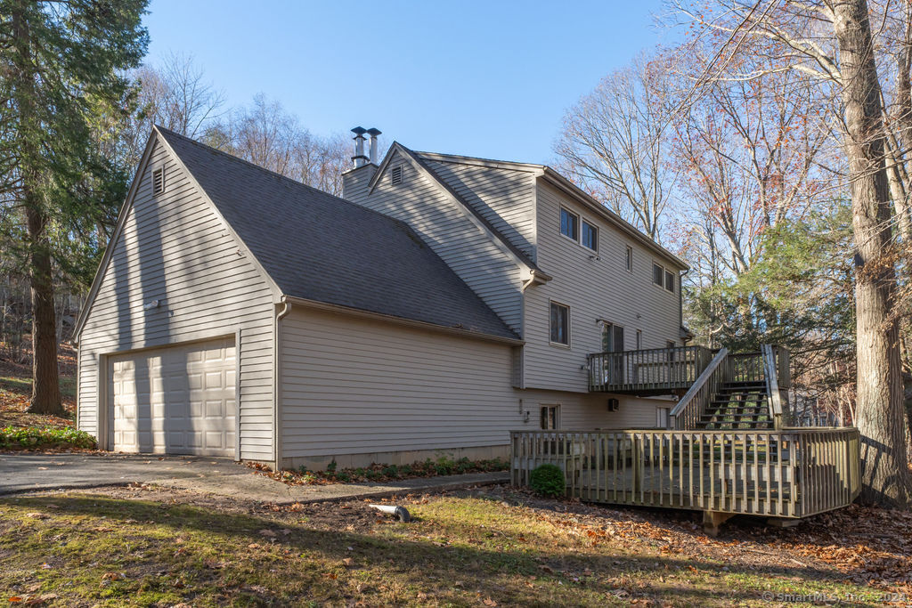 55 Crabapple Lane
