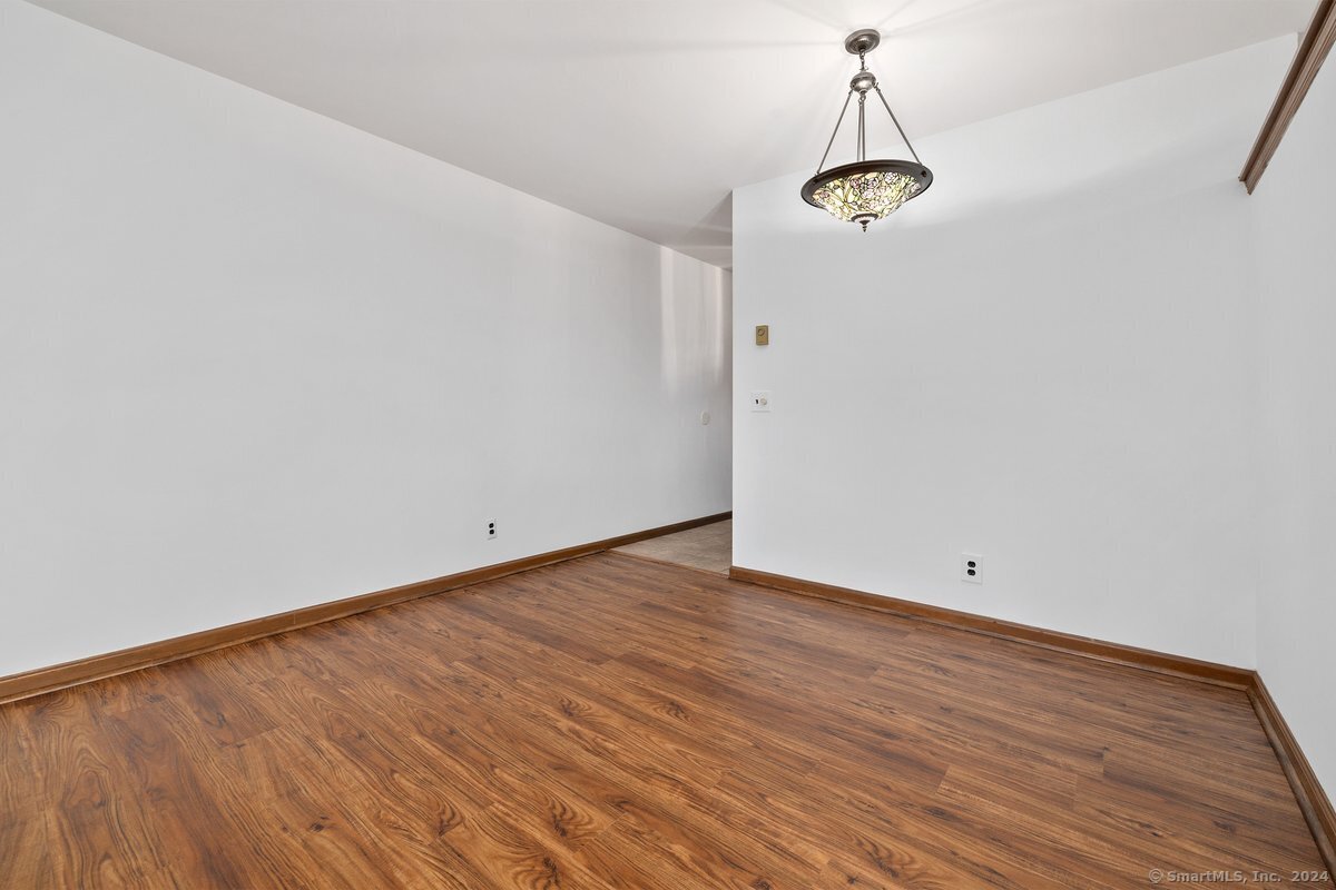 202 Soundview Avenue 48