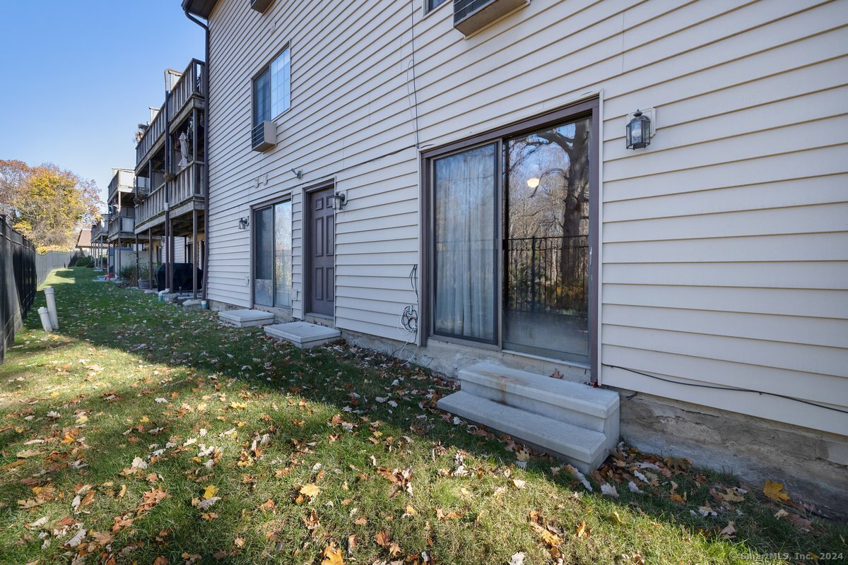 202 Soundview Avenue 48