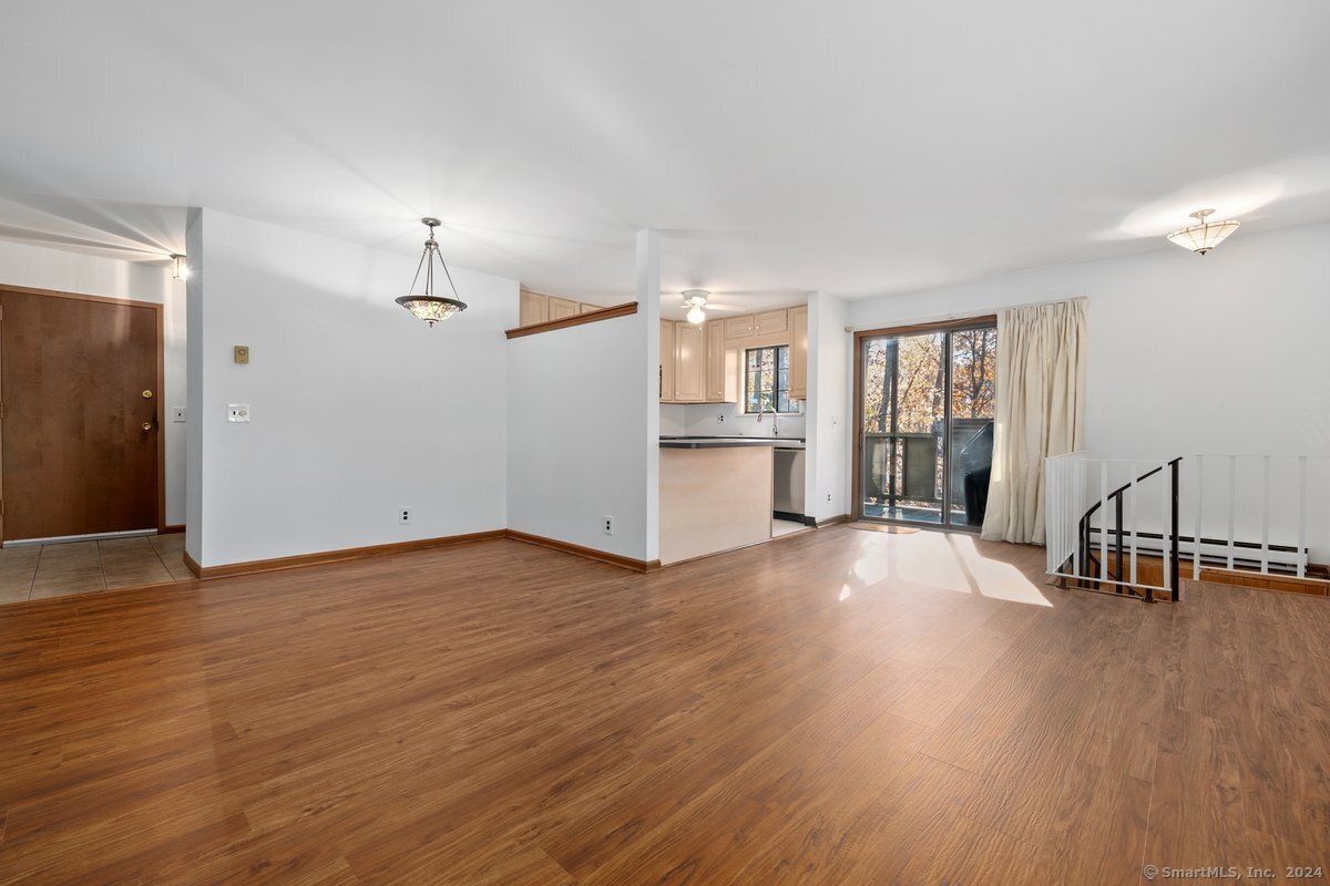 202 Soundview Avenue 48