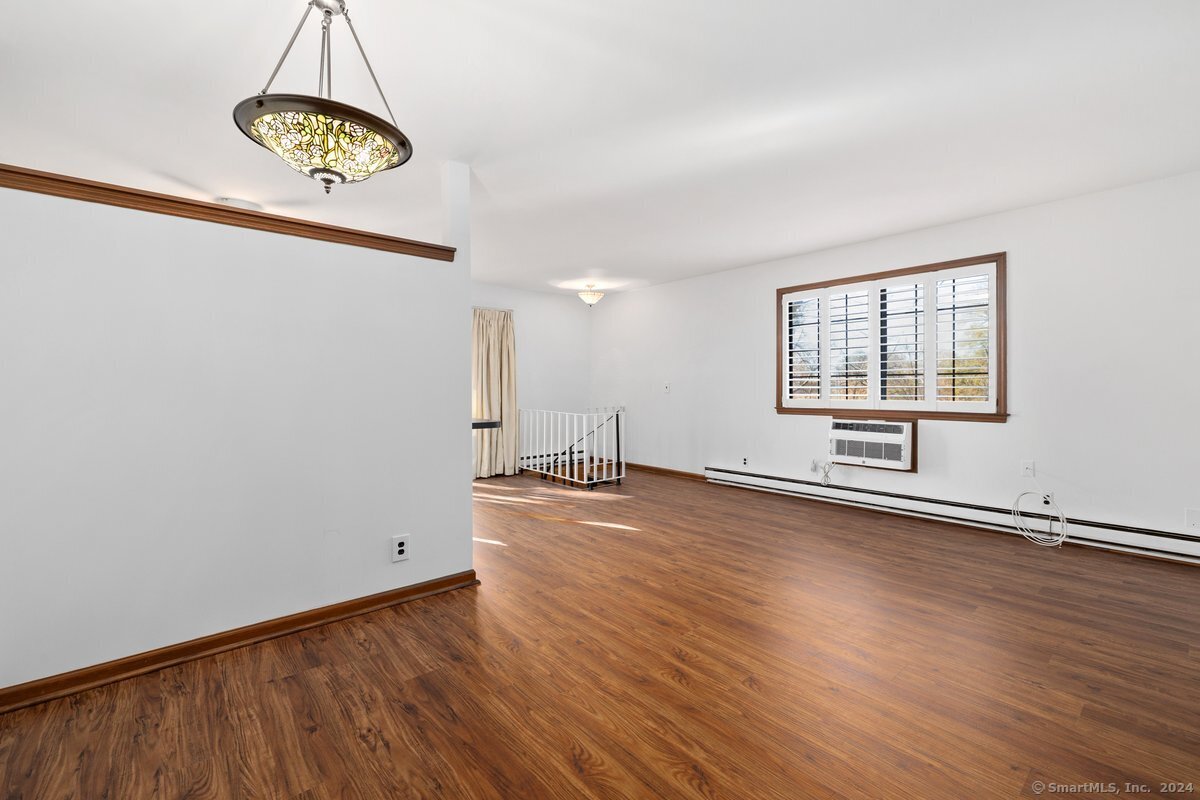 202 Soundview Avenue 48