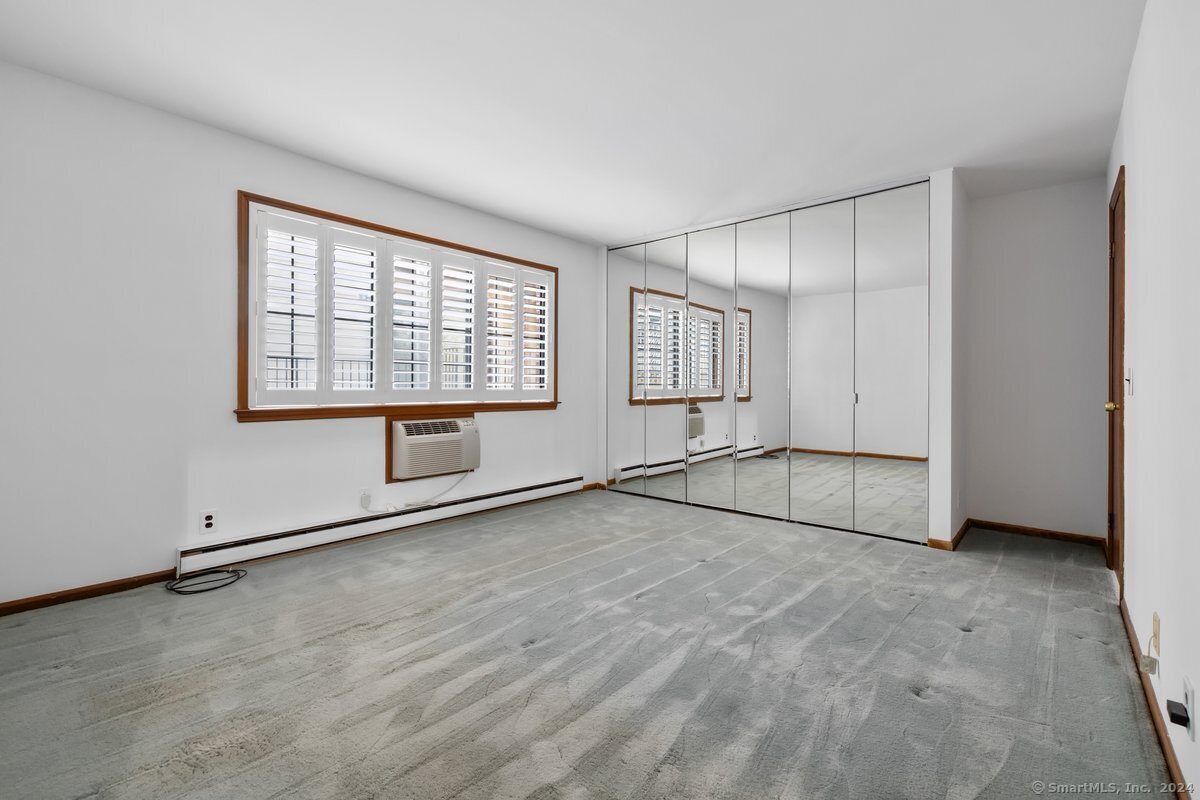 202 Soundview Avenue 48