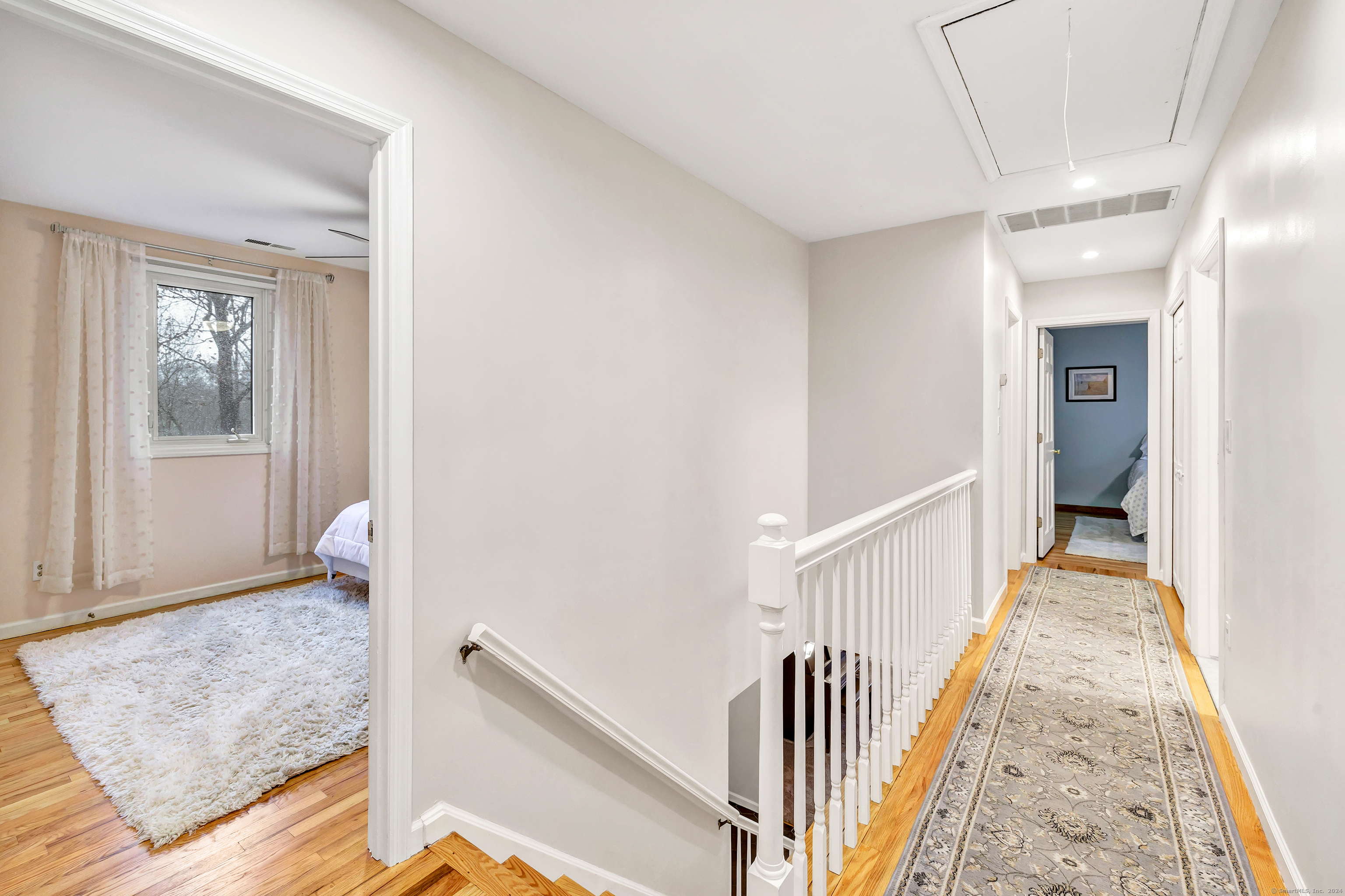 12 Indian Ledge Drive