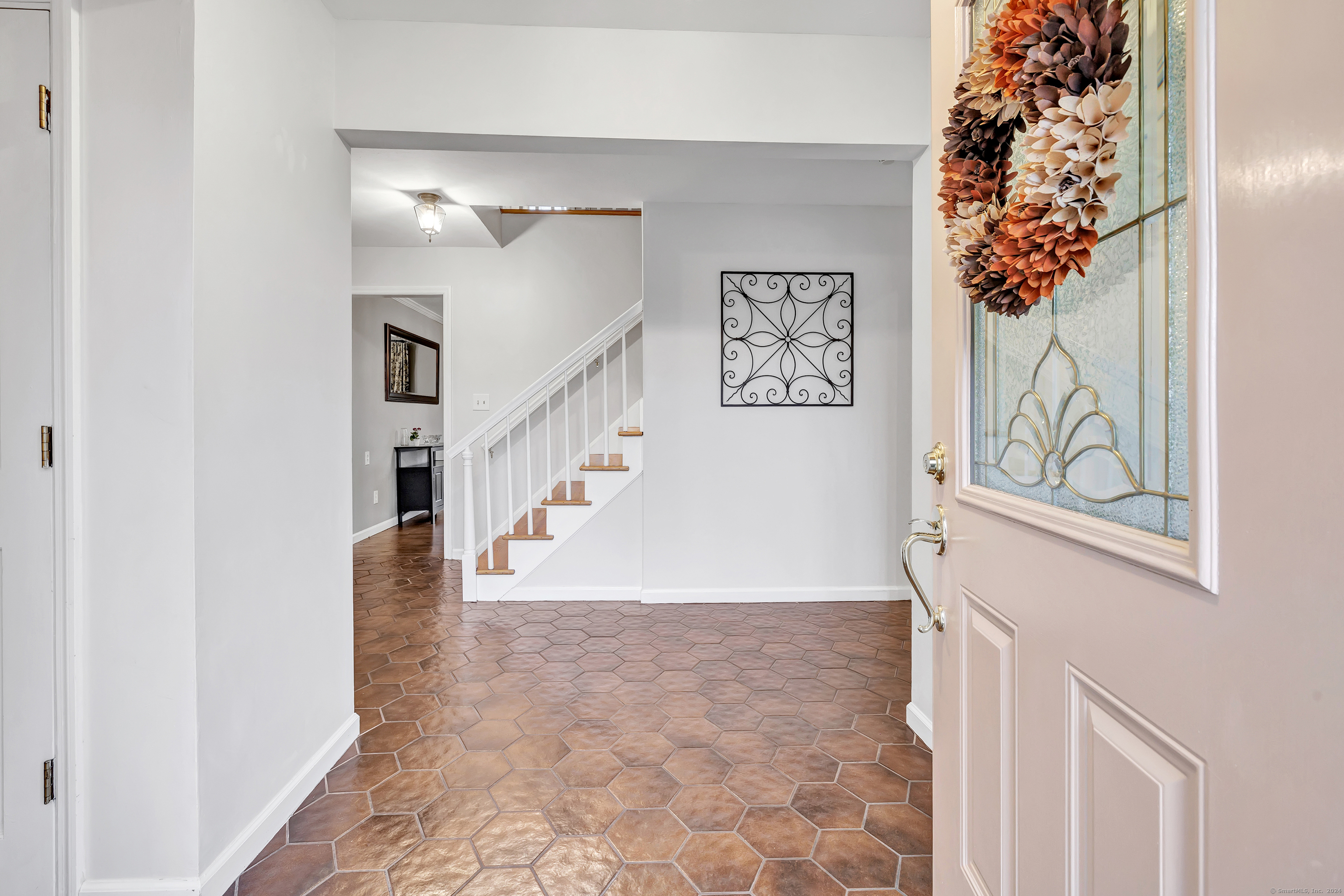 12 Indian Ledge Drive