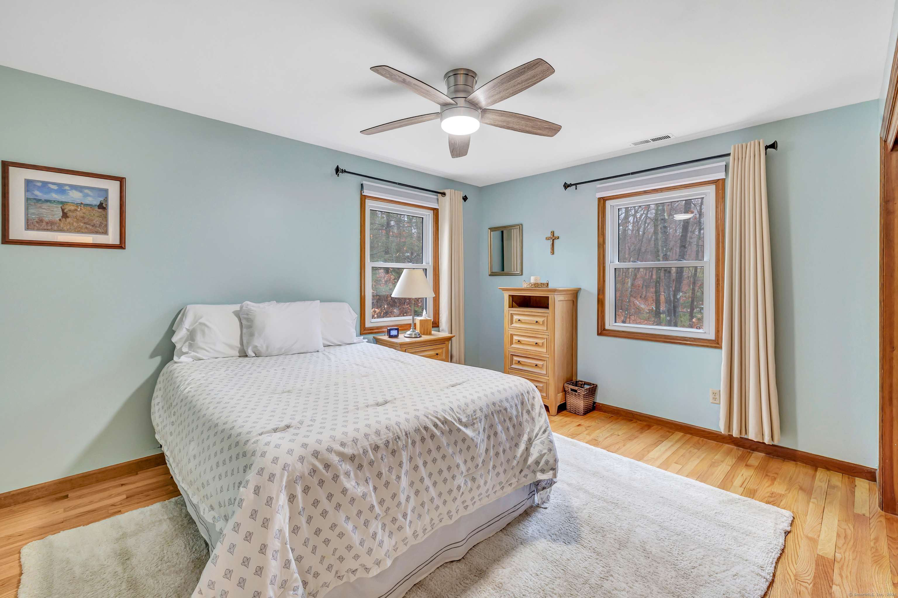 12 Indian Ledge Drive