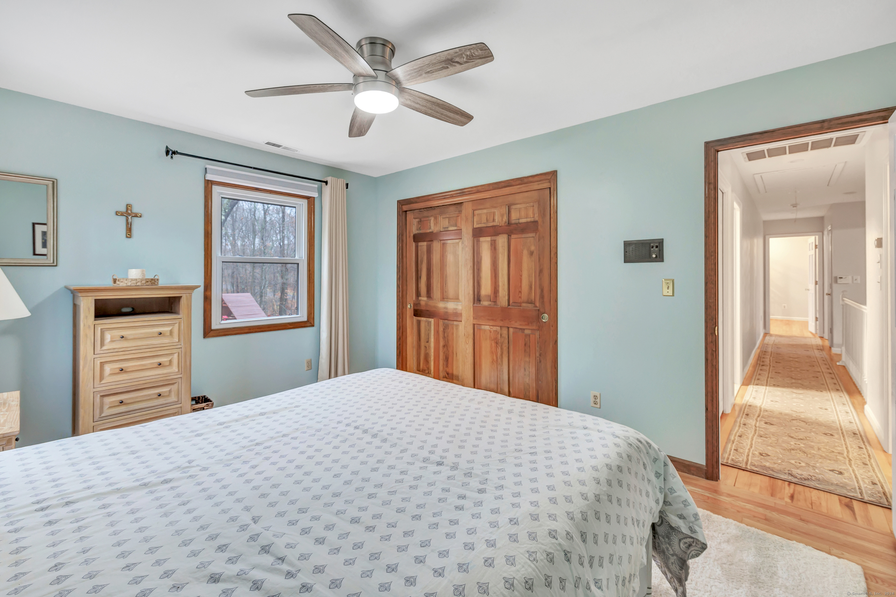 12 Indian Ledge Drive