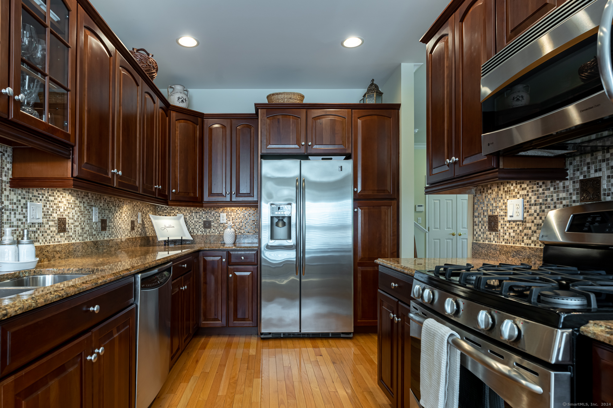 6 Ridgewood Drive 6