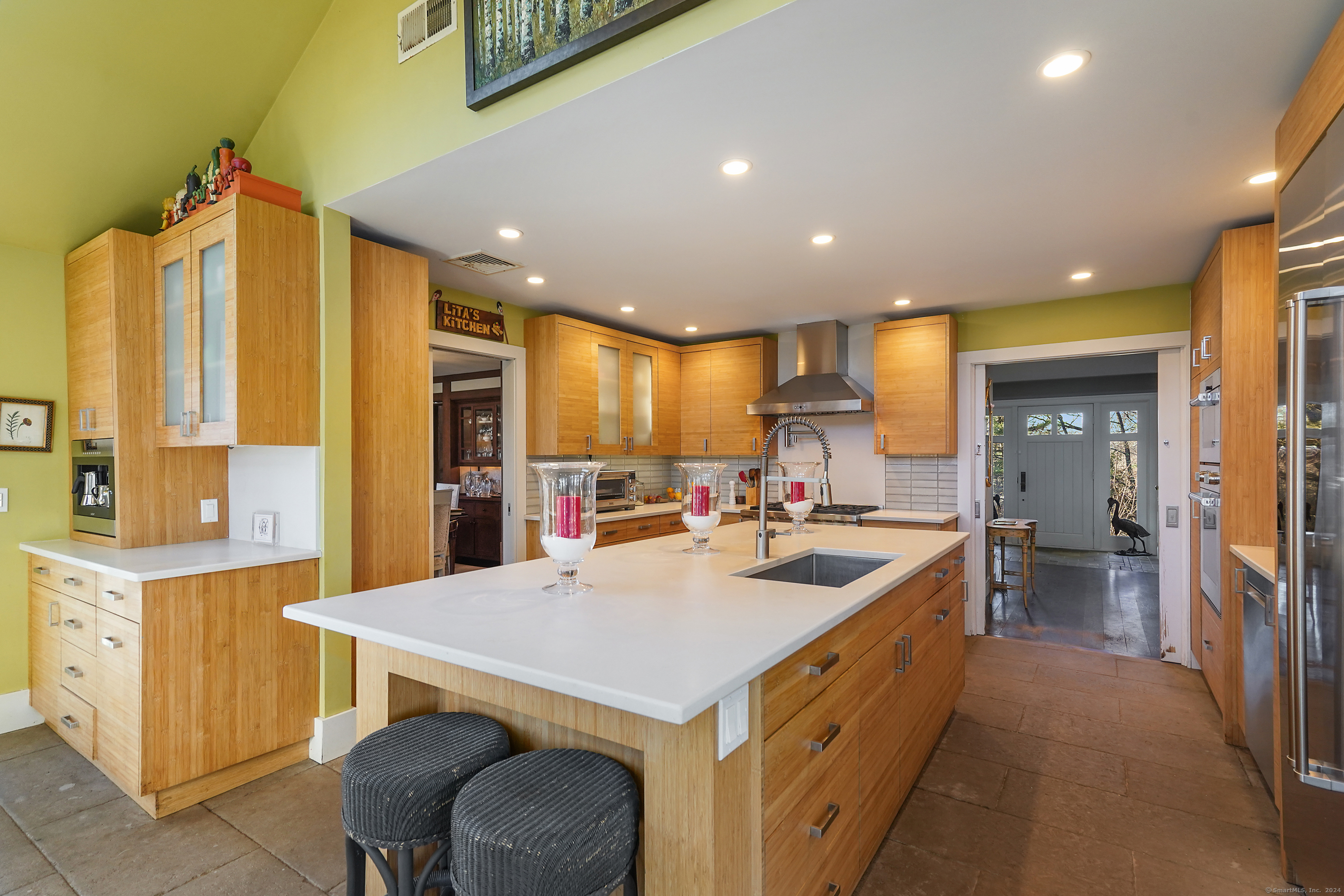 6 Fairview Drive