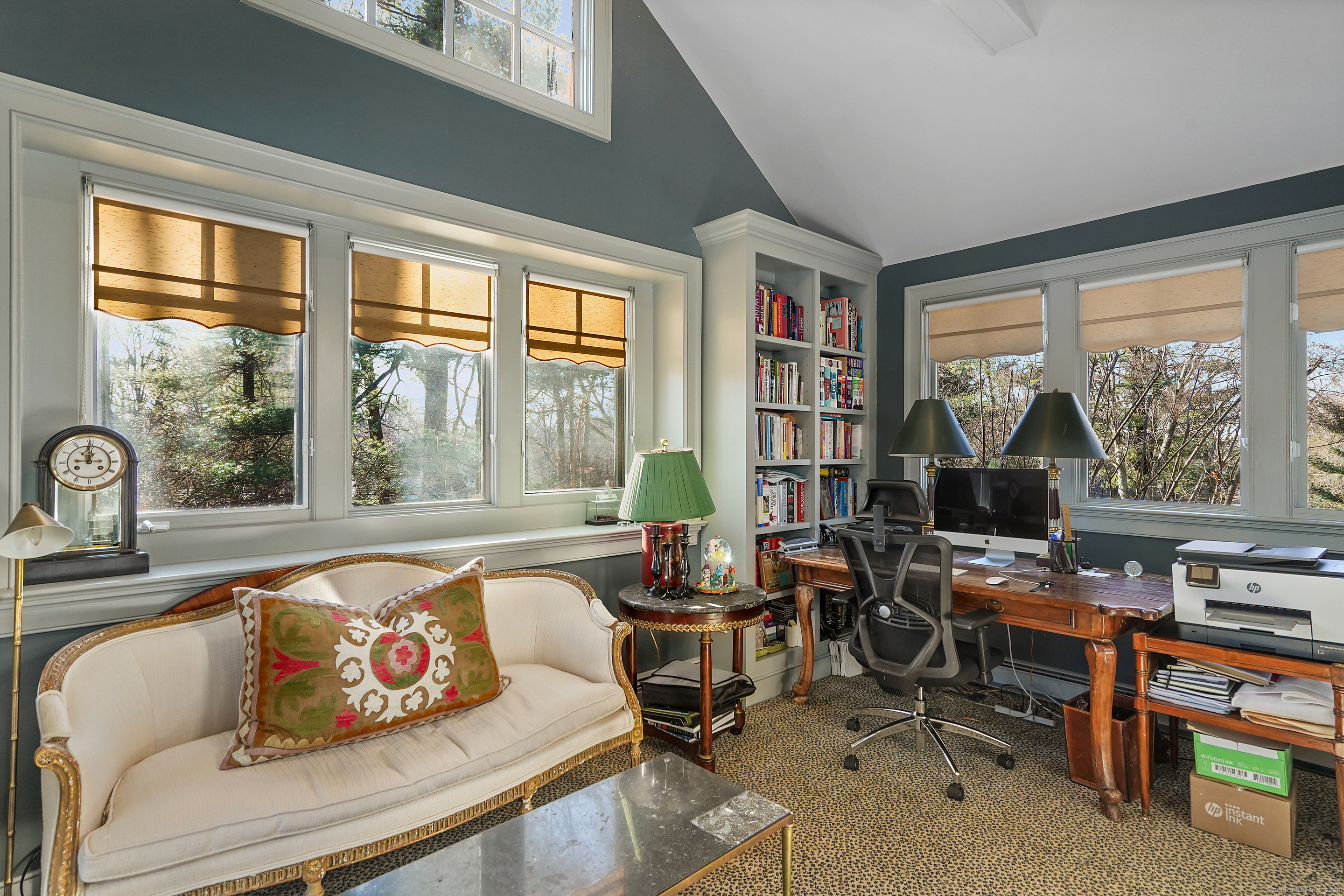 6 Fairview Drive