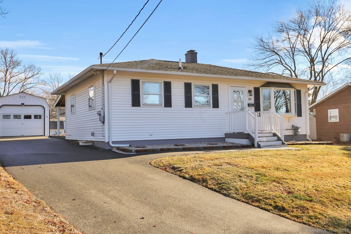 89 Clearview Avenue