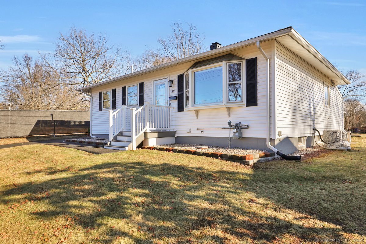 89 Clearview Avenue