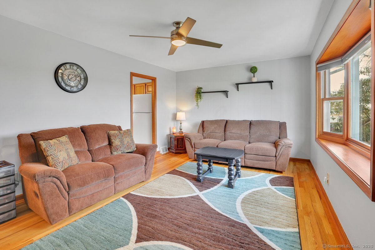 89 Clearview Avenue