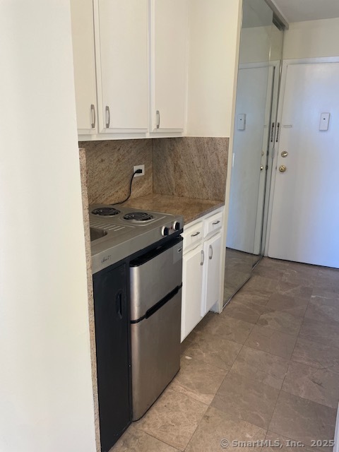 87 Glenbrook Road APT 2C