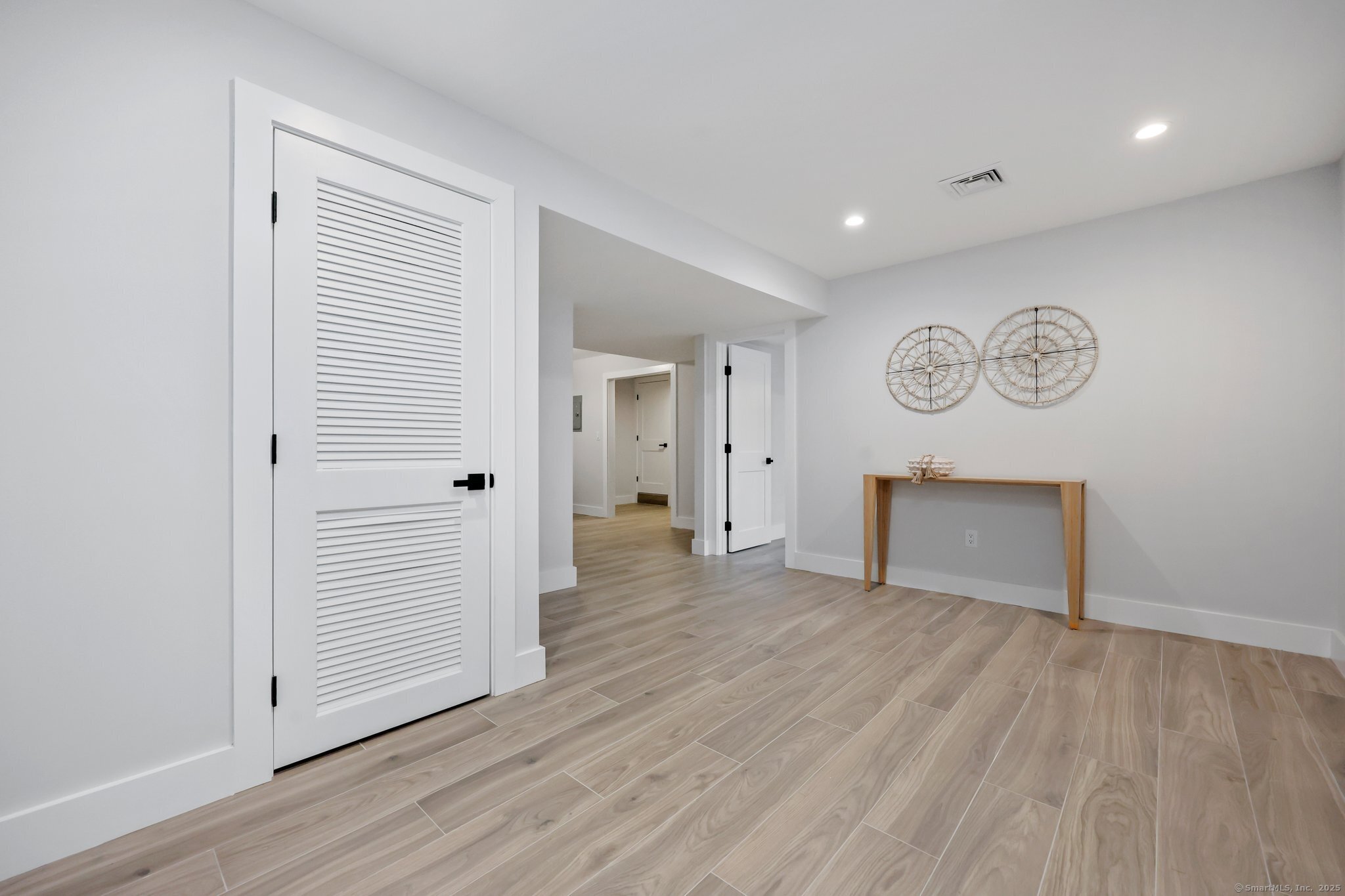 251 Weed Street