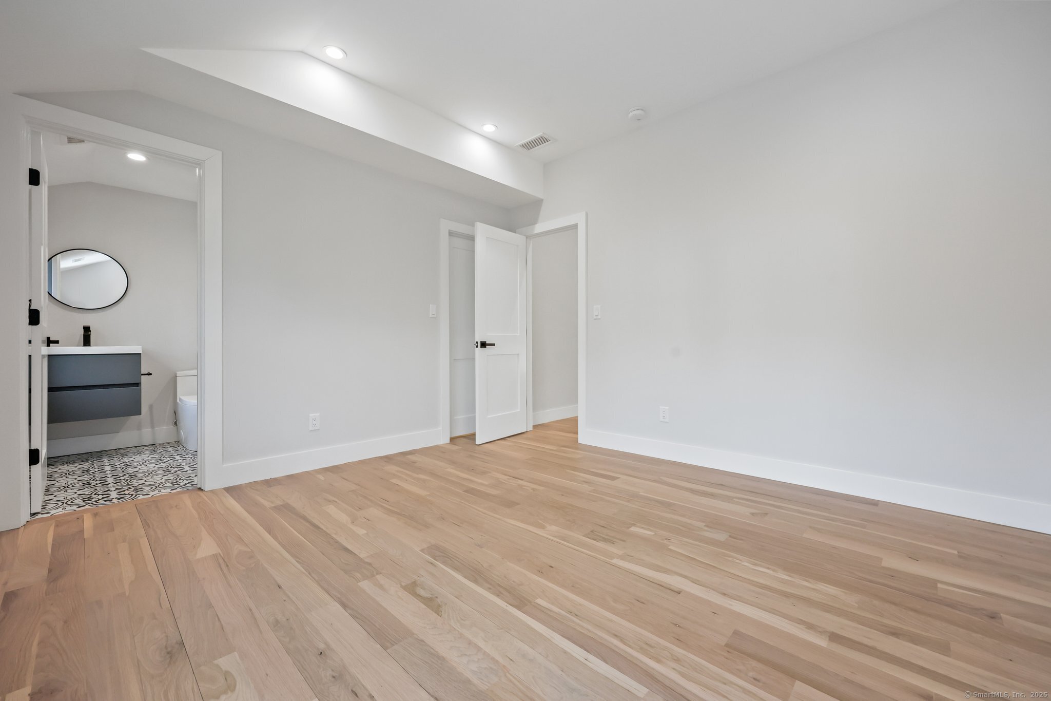 251 Weed Street