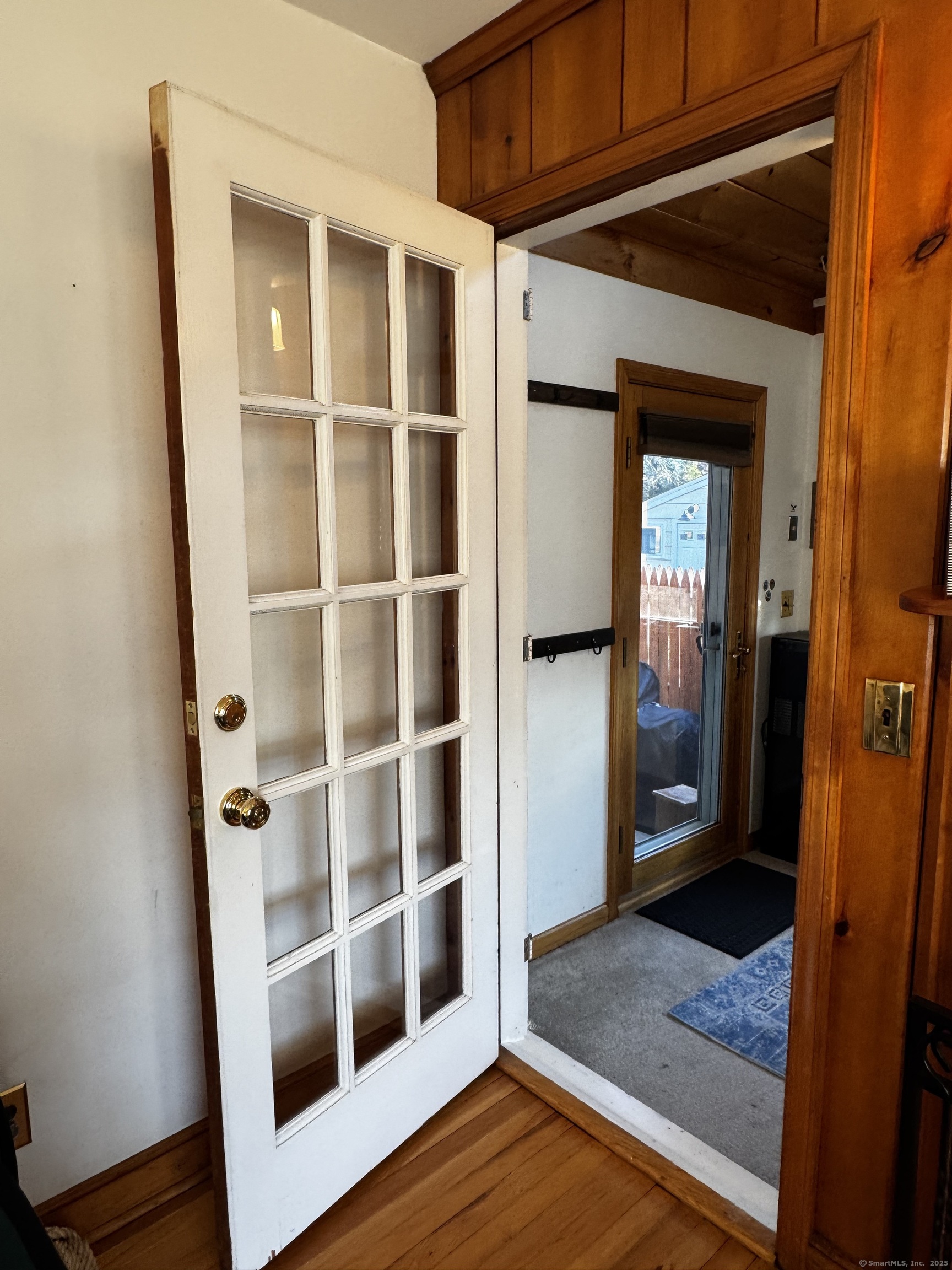 25 Ludlow Manor