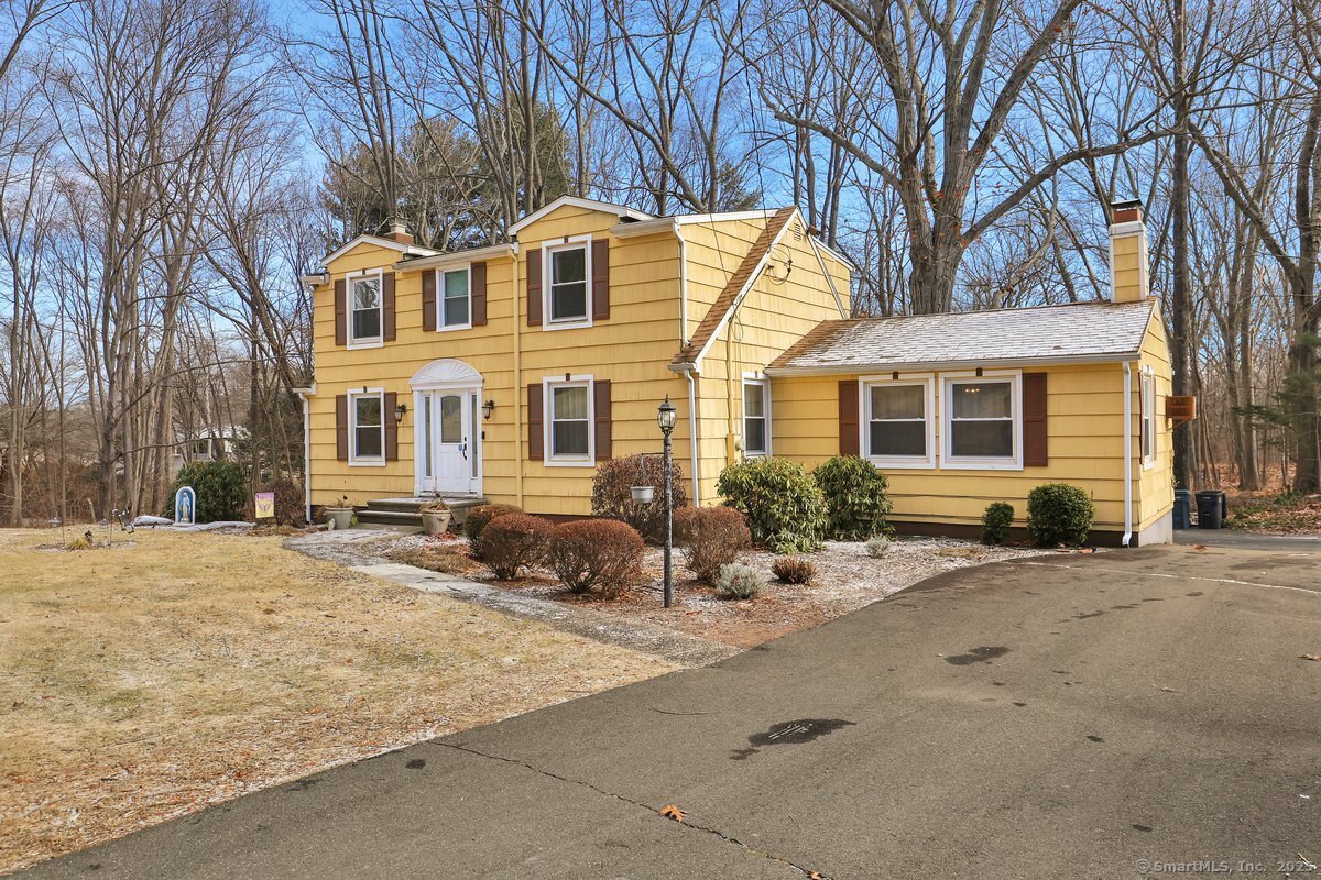 1136 Peck Lane
