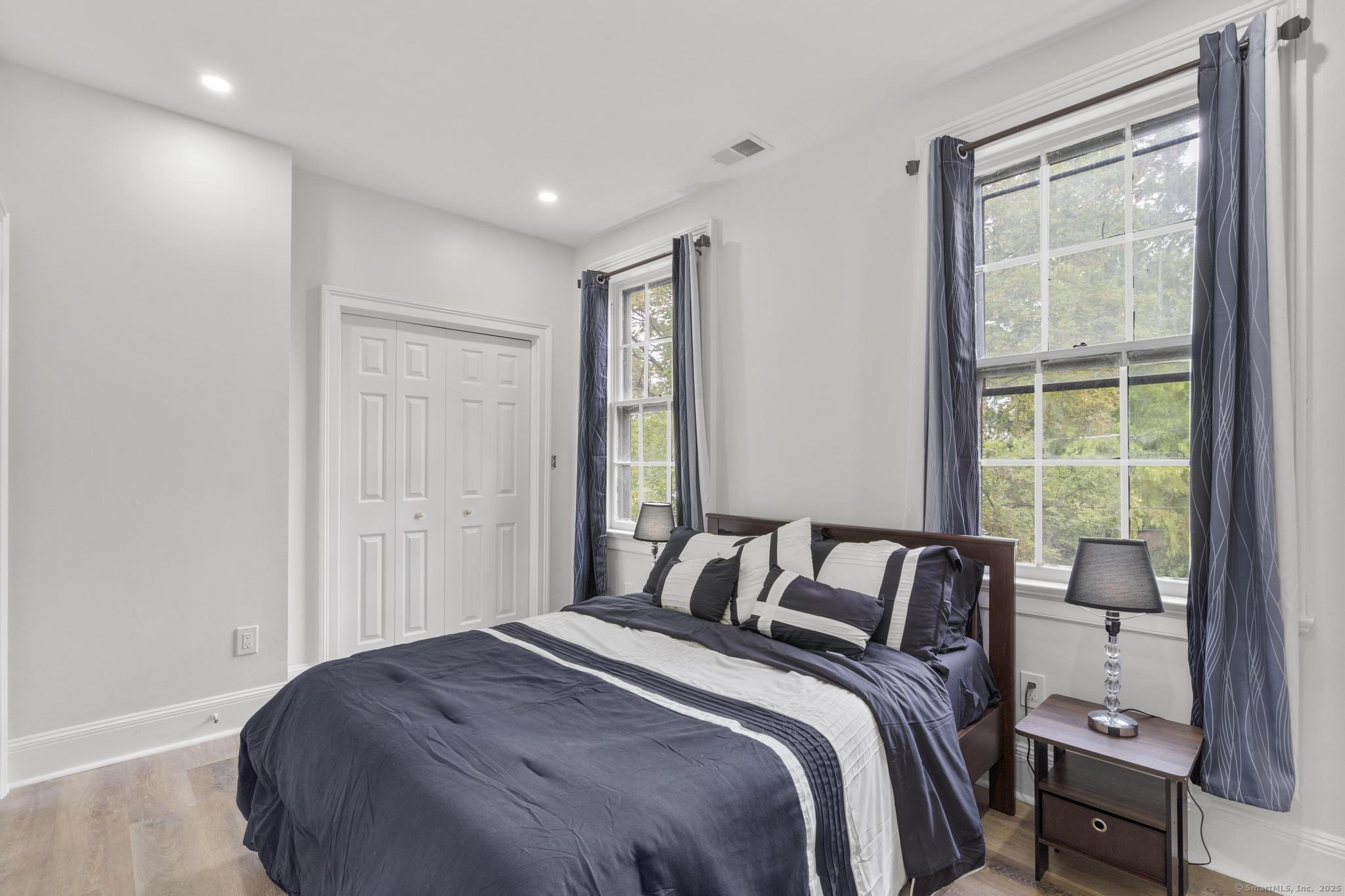 782 Asylum Avenue 782