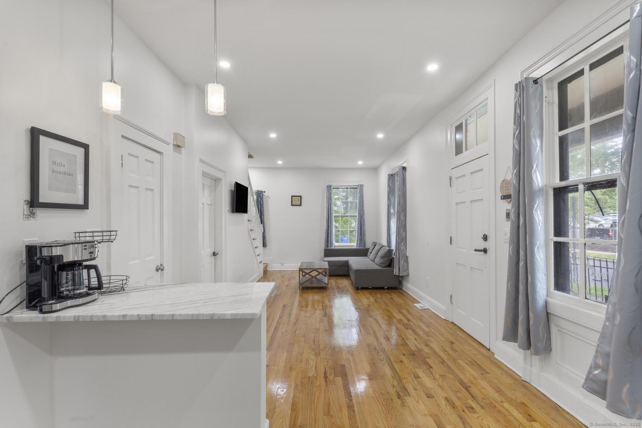 782 Asylum Avenue 782