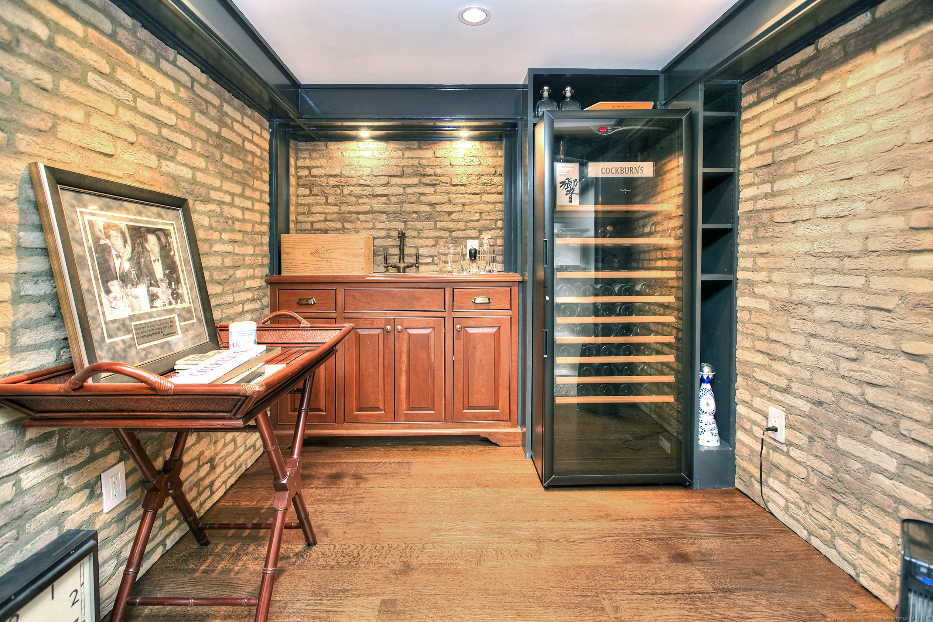 16 Juniper Road
