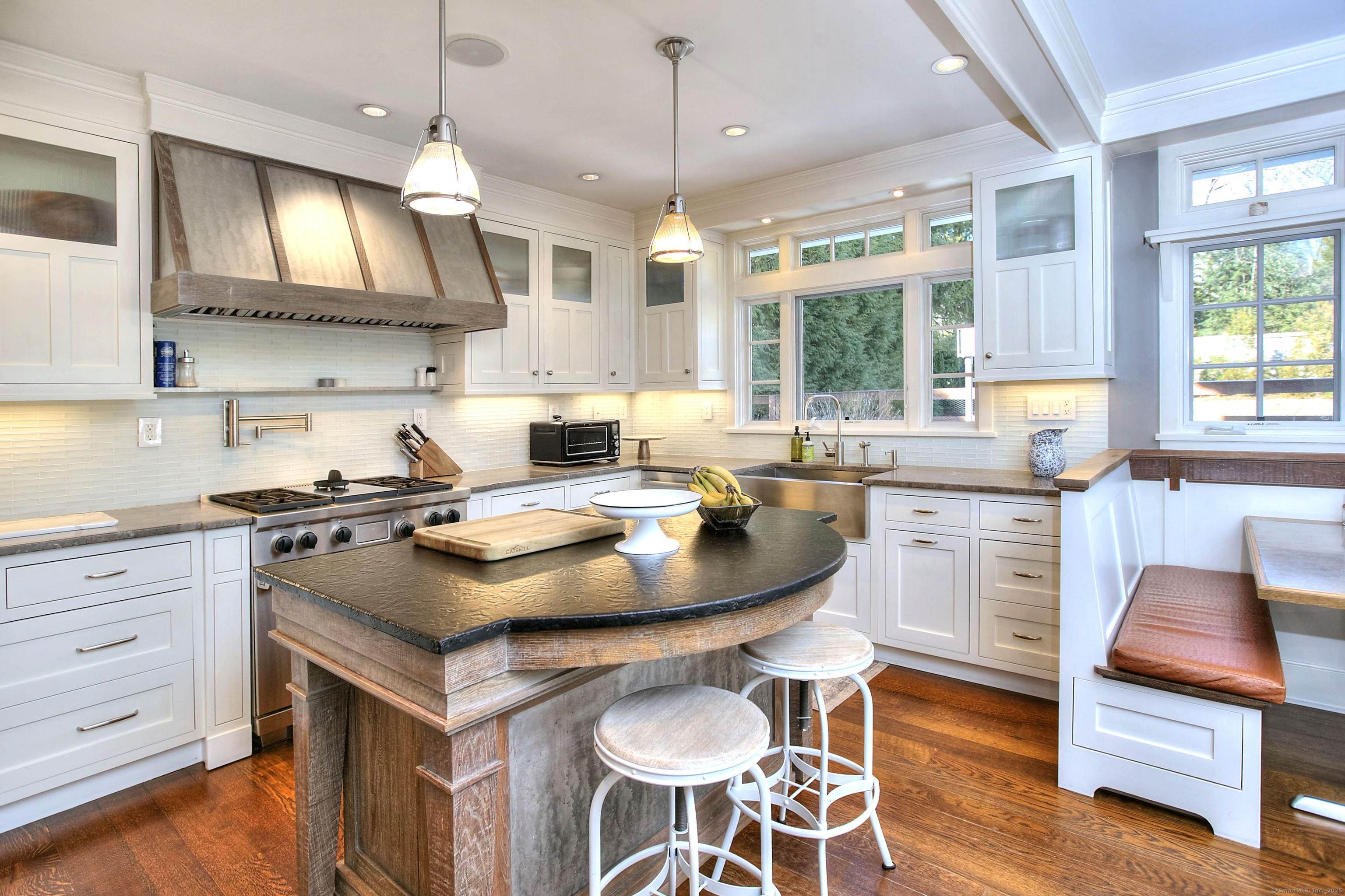 16 Juniper Road