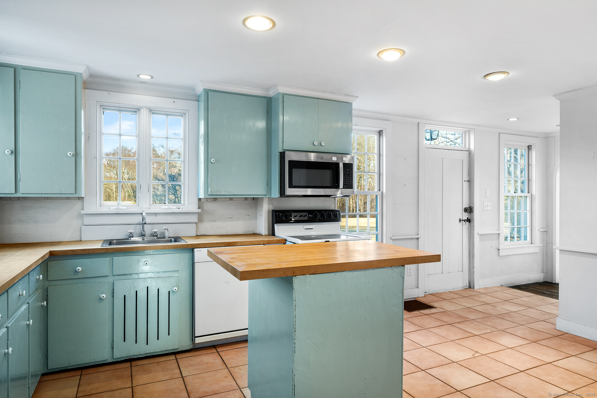 300 Walkley Hill Road