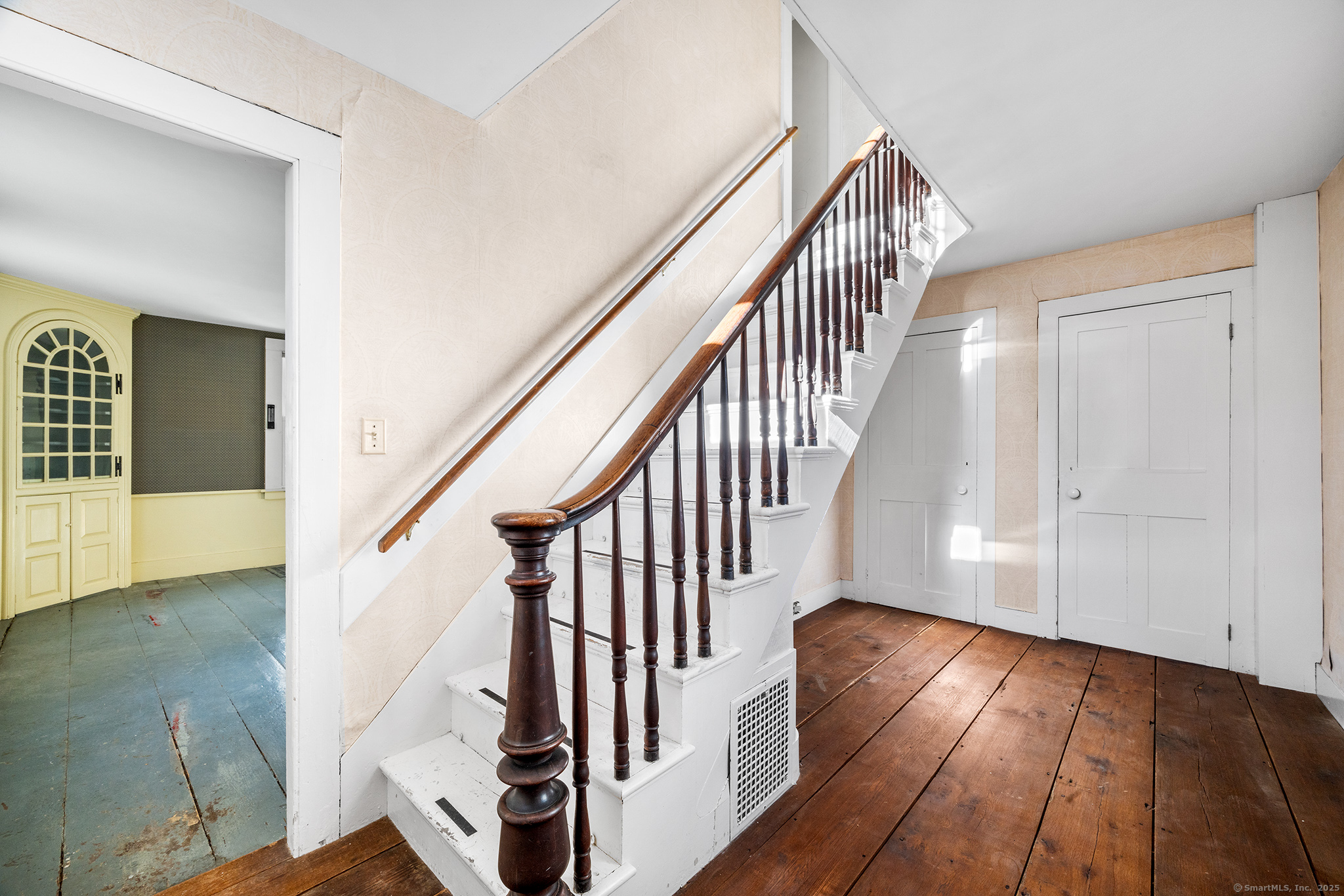 300 Walkley Hill Road