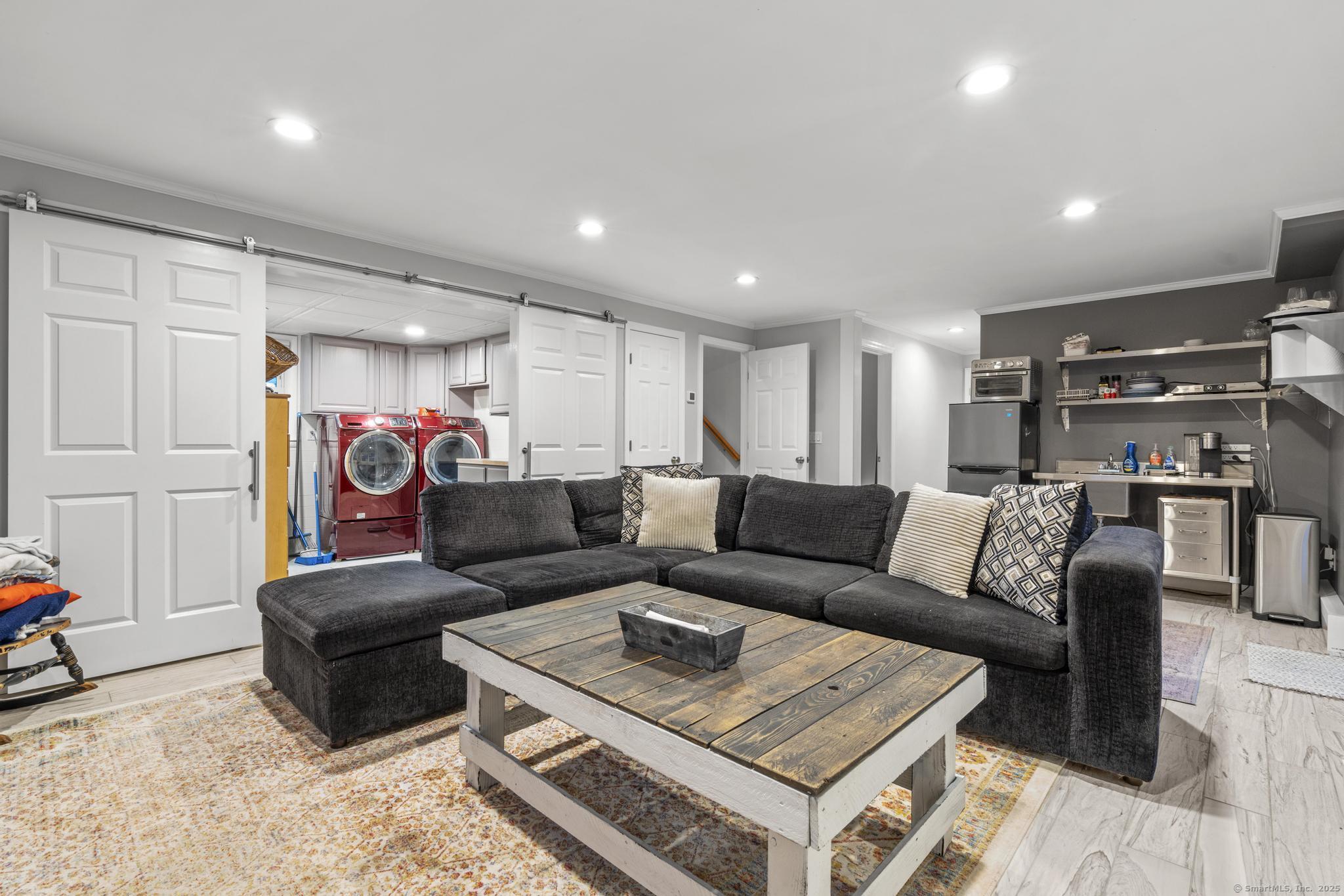 8 Orlando Place