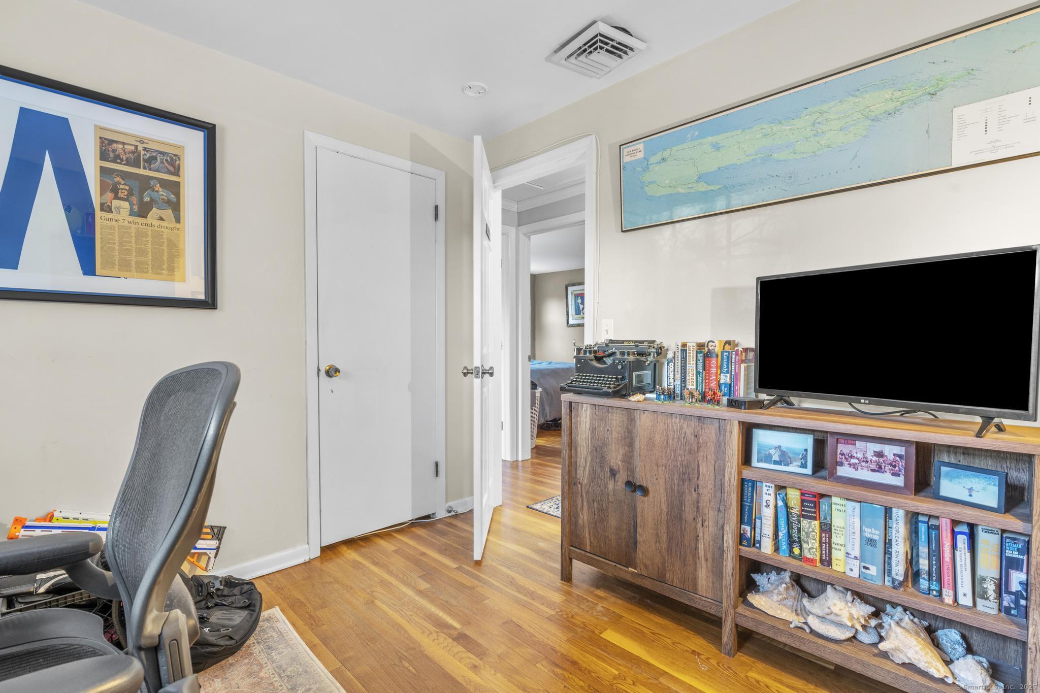 8 Orlando Place