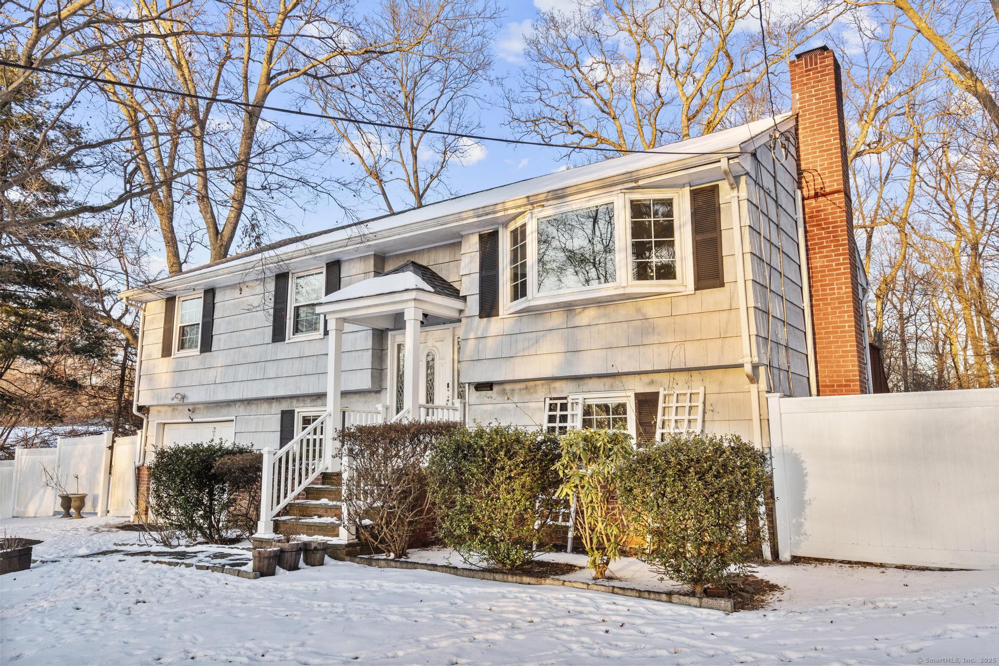 8 Orlando Place