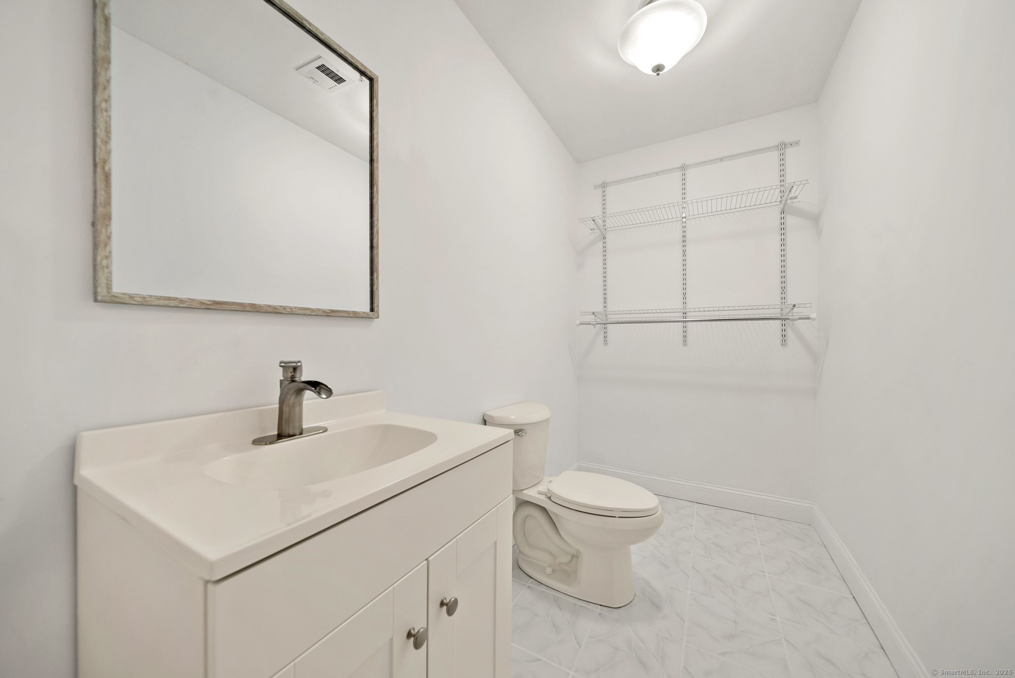 28 Armstrong Road APT A7