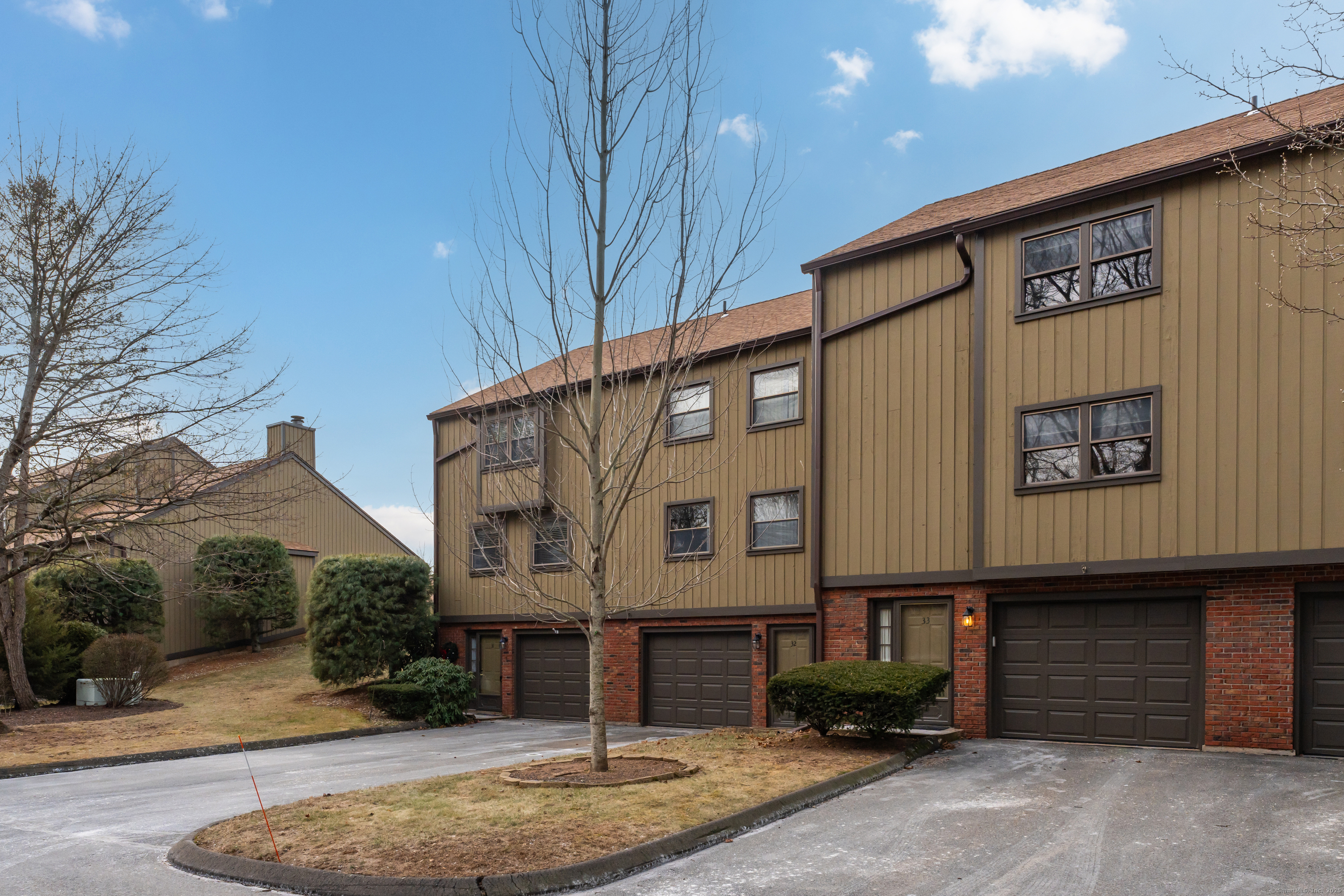 33 Mattabasset Drive 33