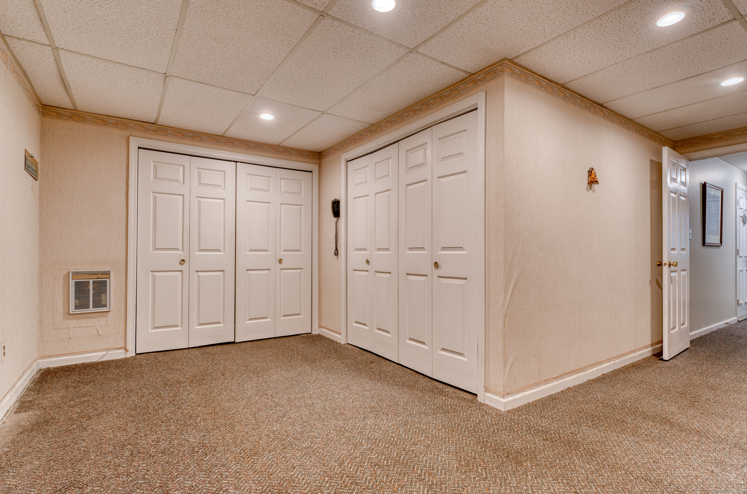 33 Mattabasset Drive 33