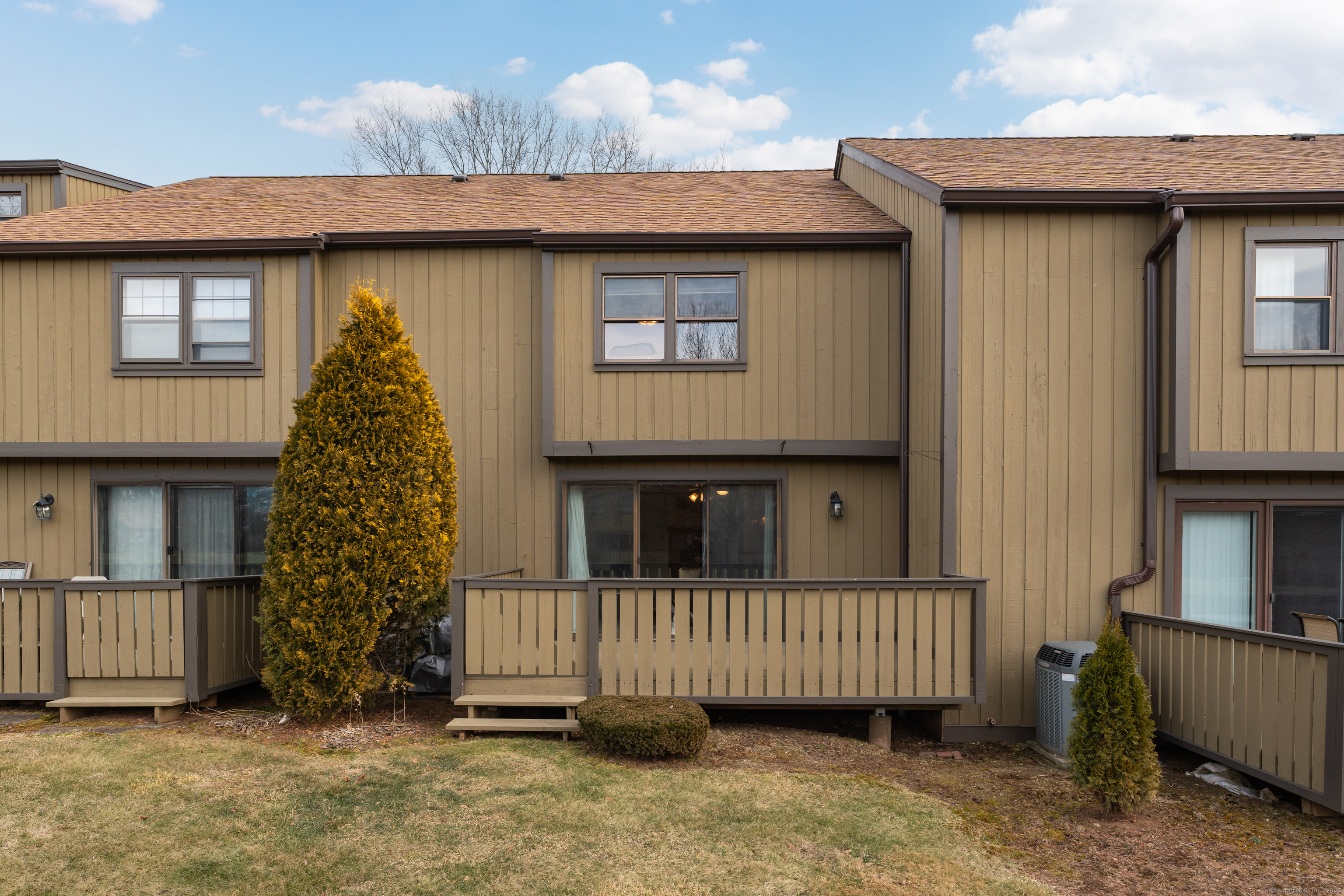 33 Mattabasset Drive 33