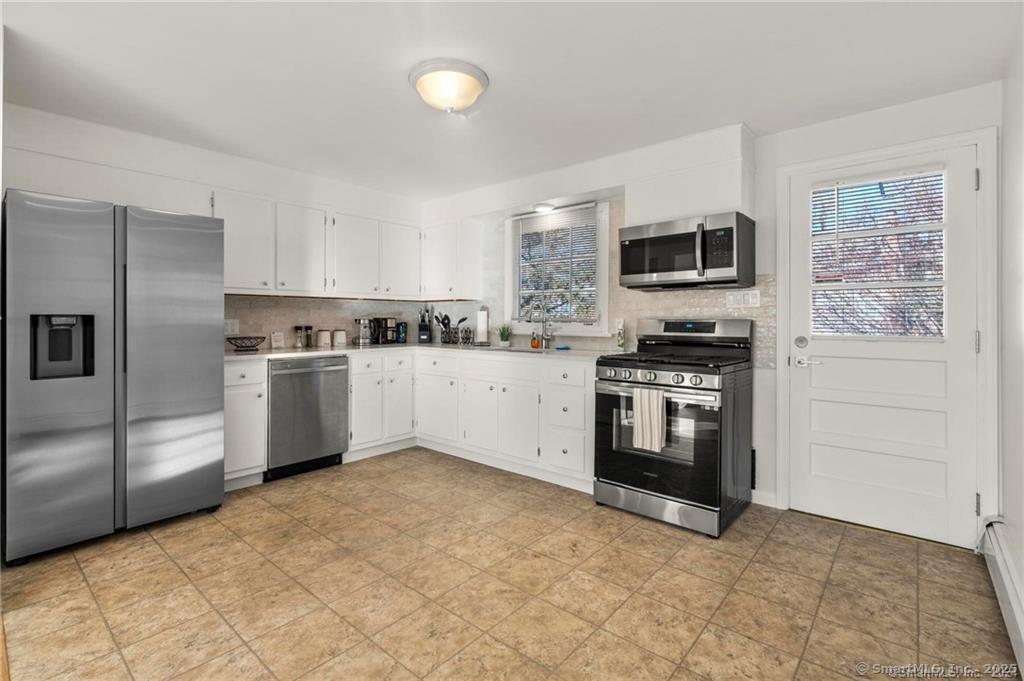 76 Treat Avenue 2