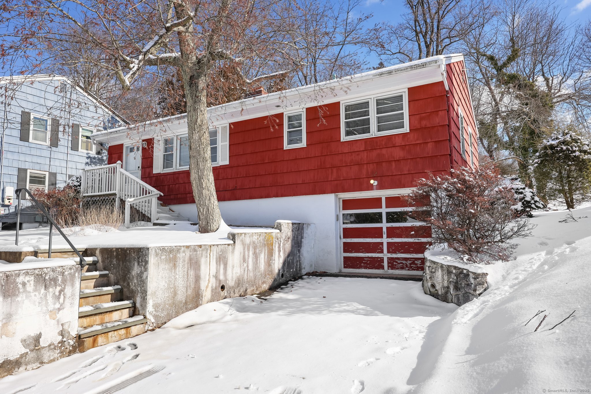 12 Eagle Road