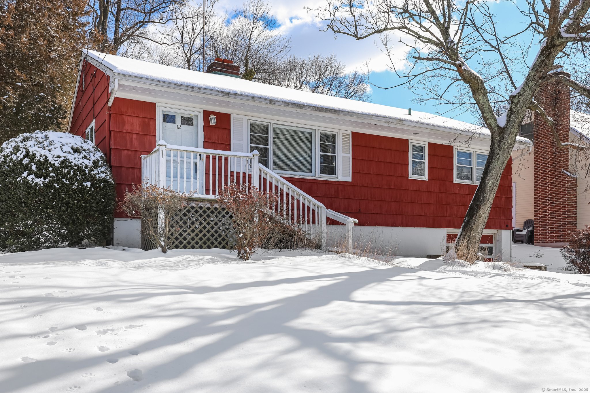 12 Eagle Road