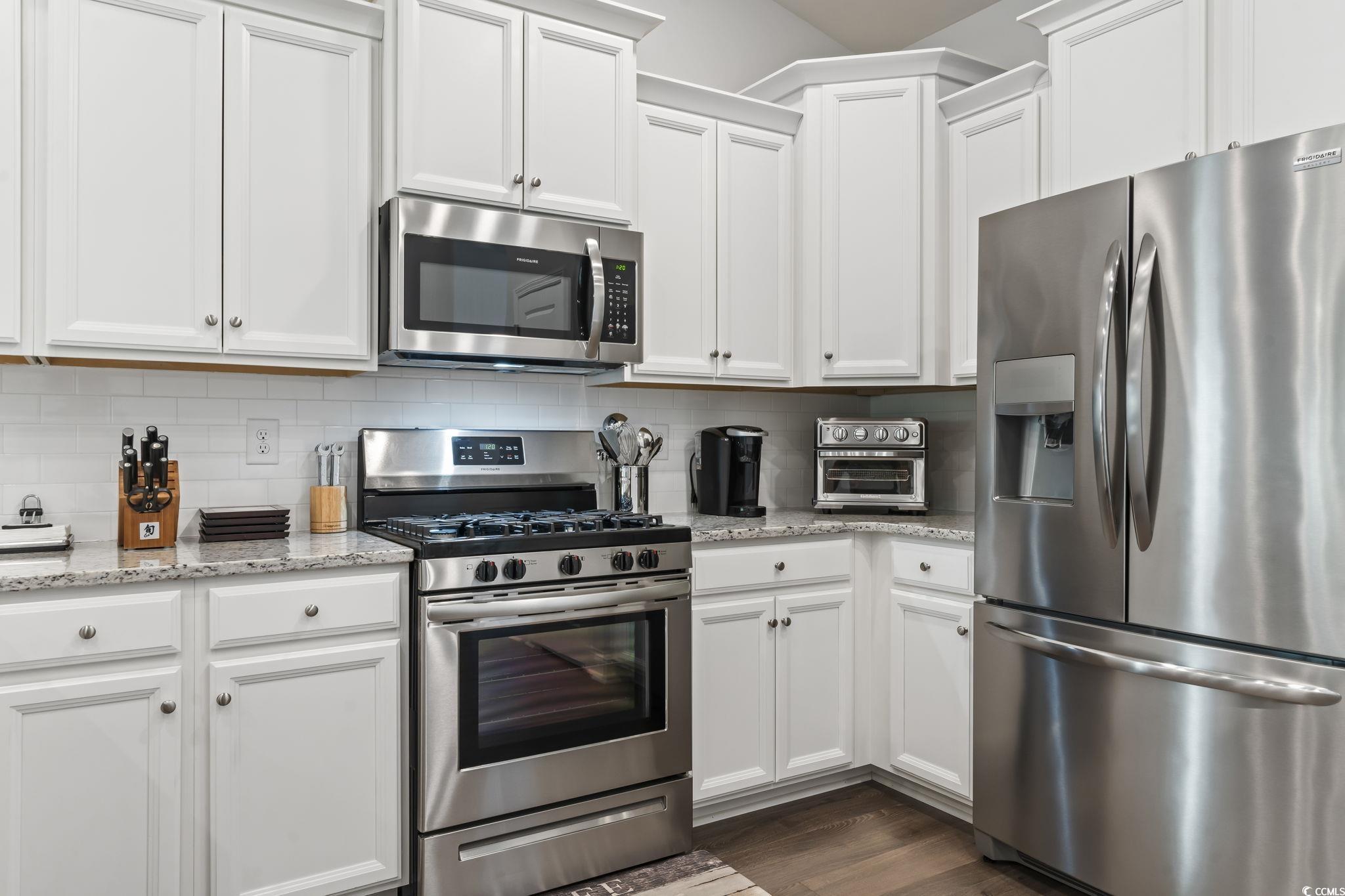 2510 Goldfinch Dr.