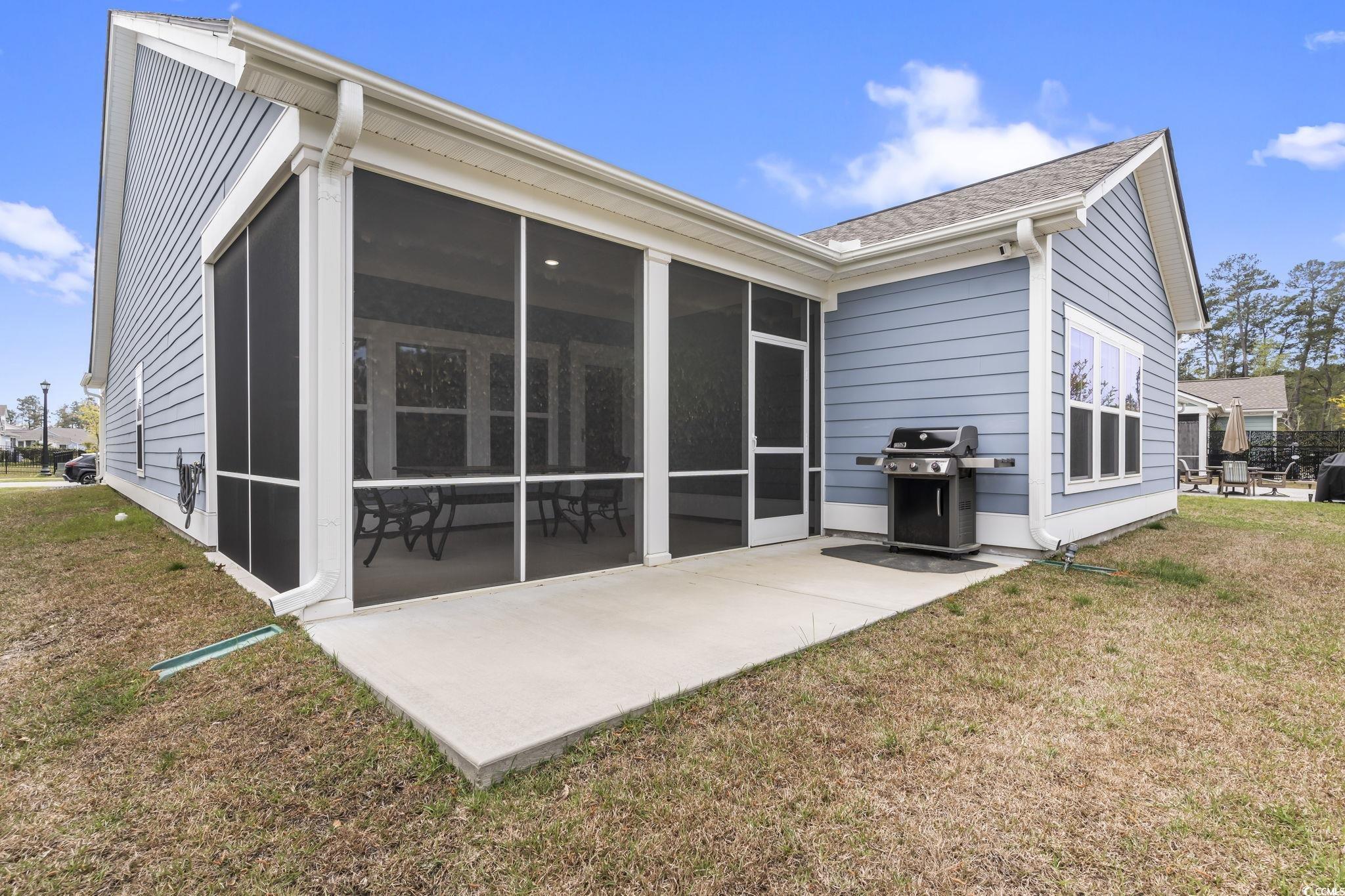 2510 Goldfinch Dr.