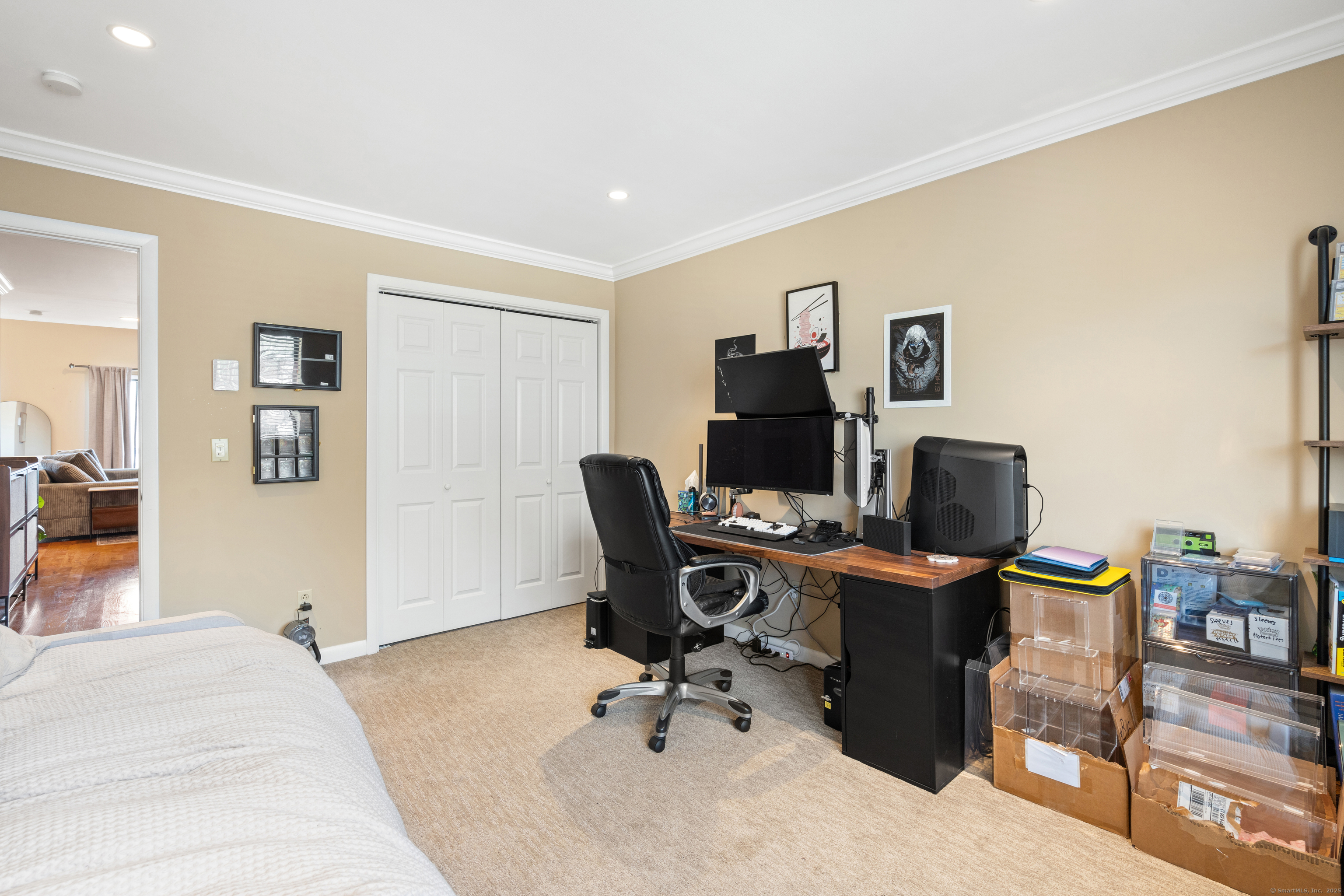 97 Richards Avenue APT B16