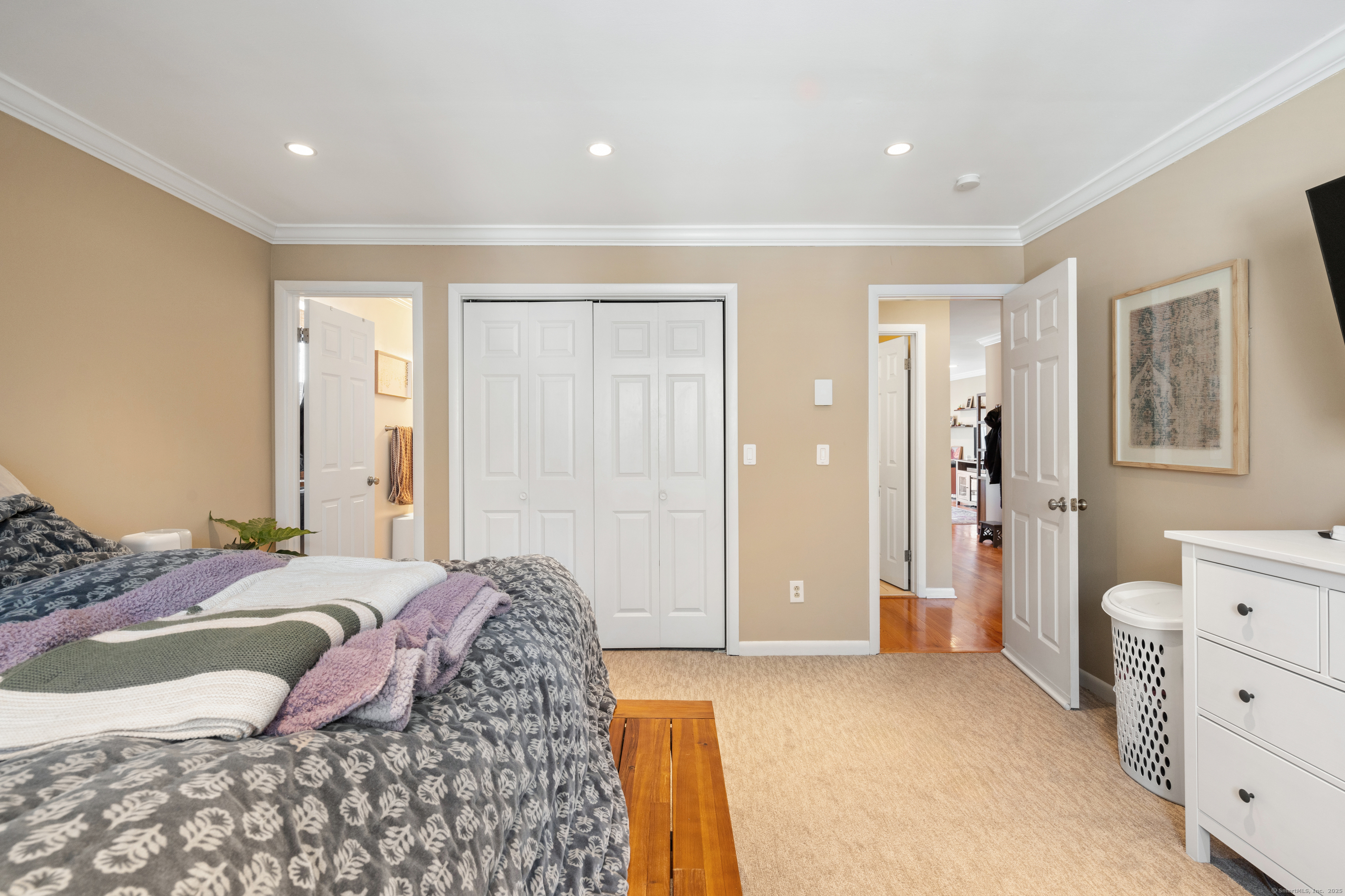 97 Richards Avenue APT B16